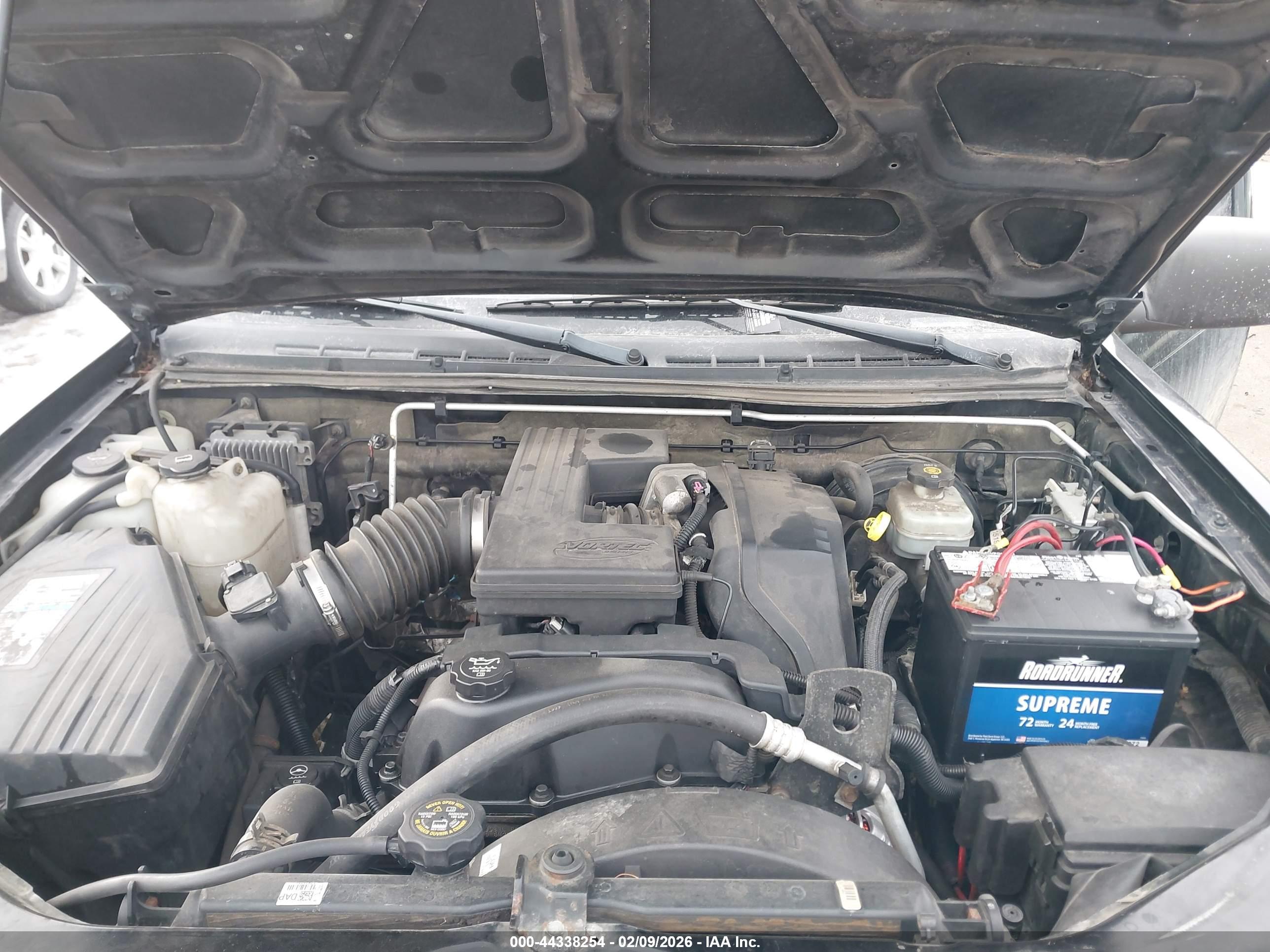CHEVROLET COLORADO image 10
