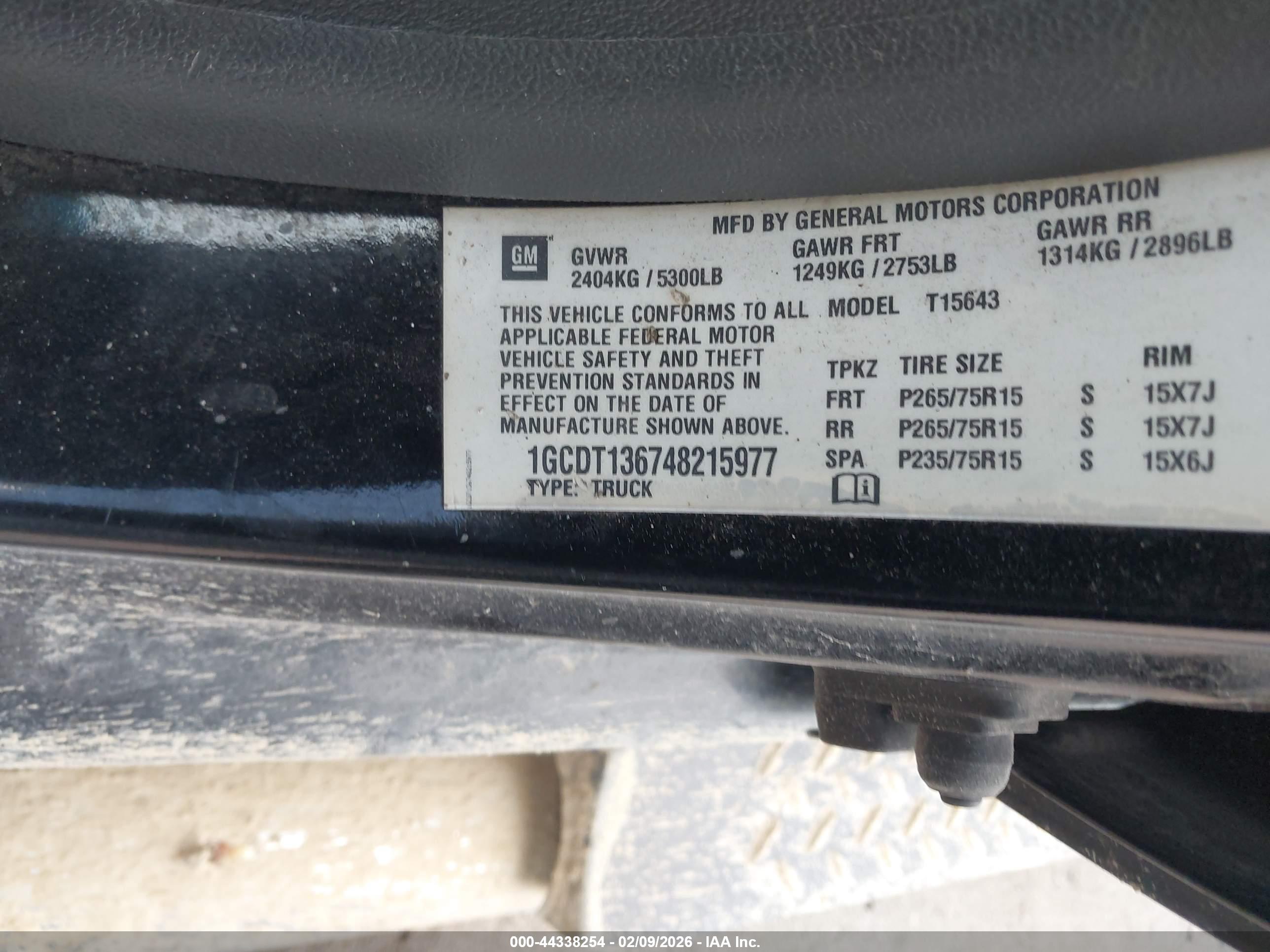 CHEVROLET COLORADO image 9