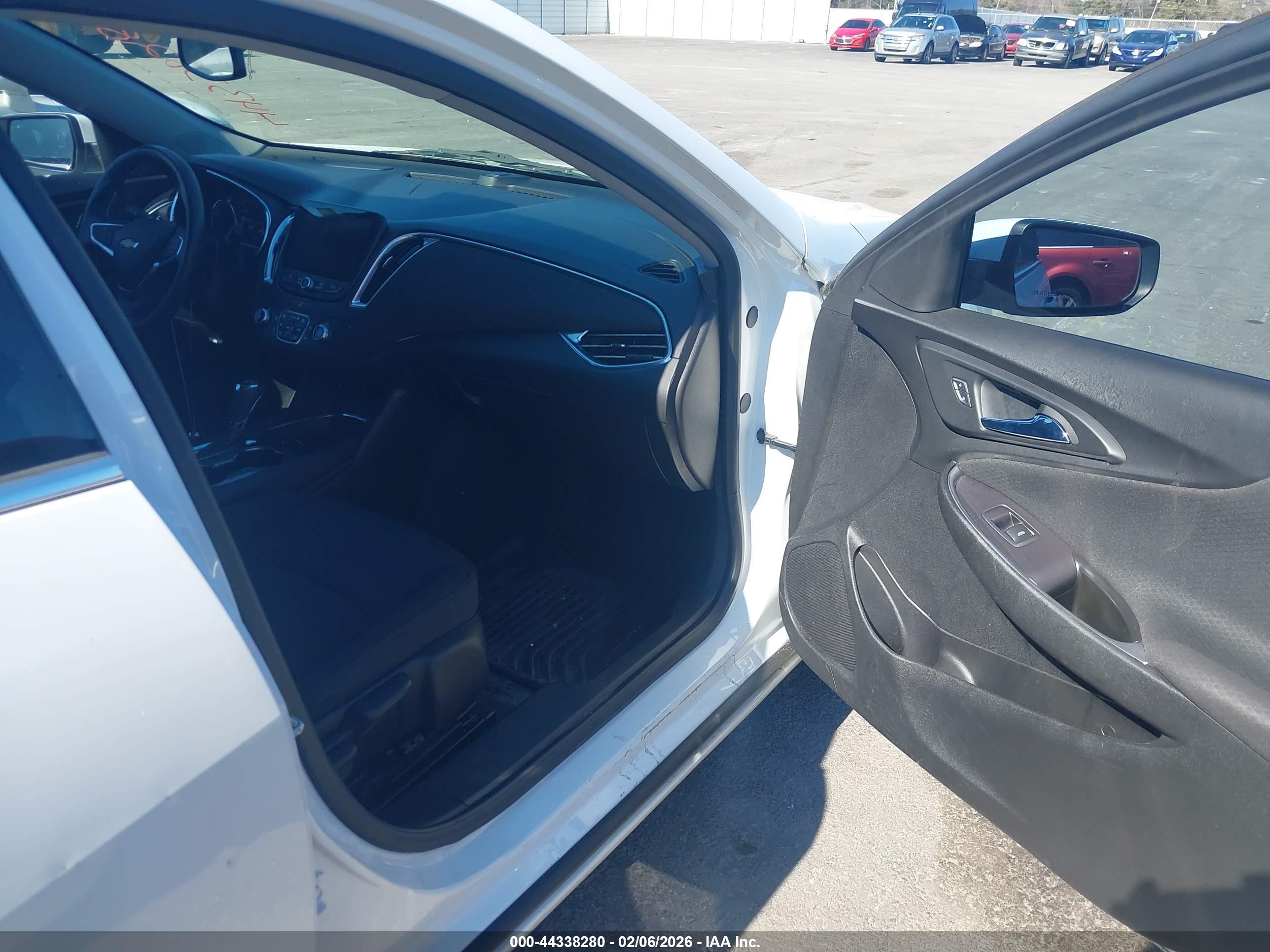 CHEVROLET MALIBU image 5