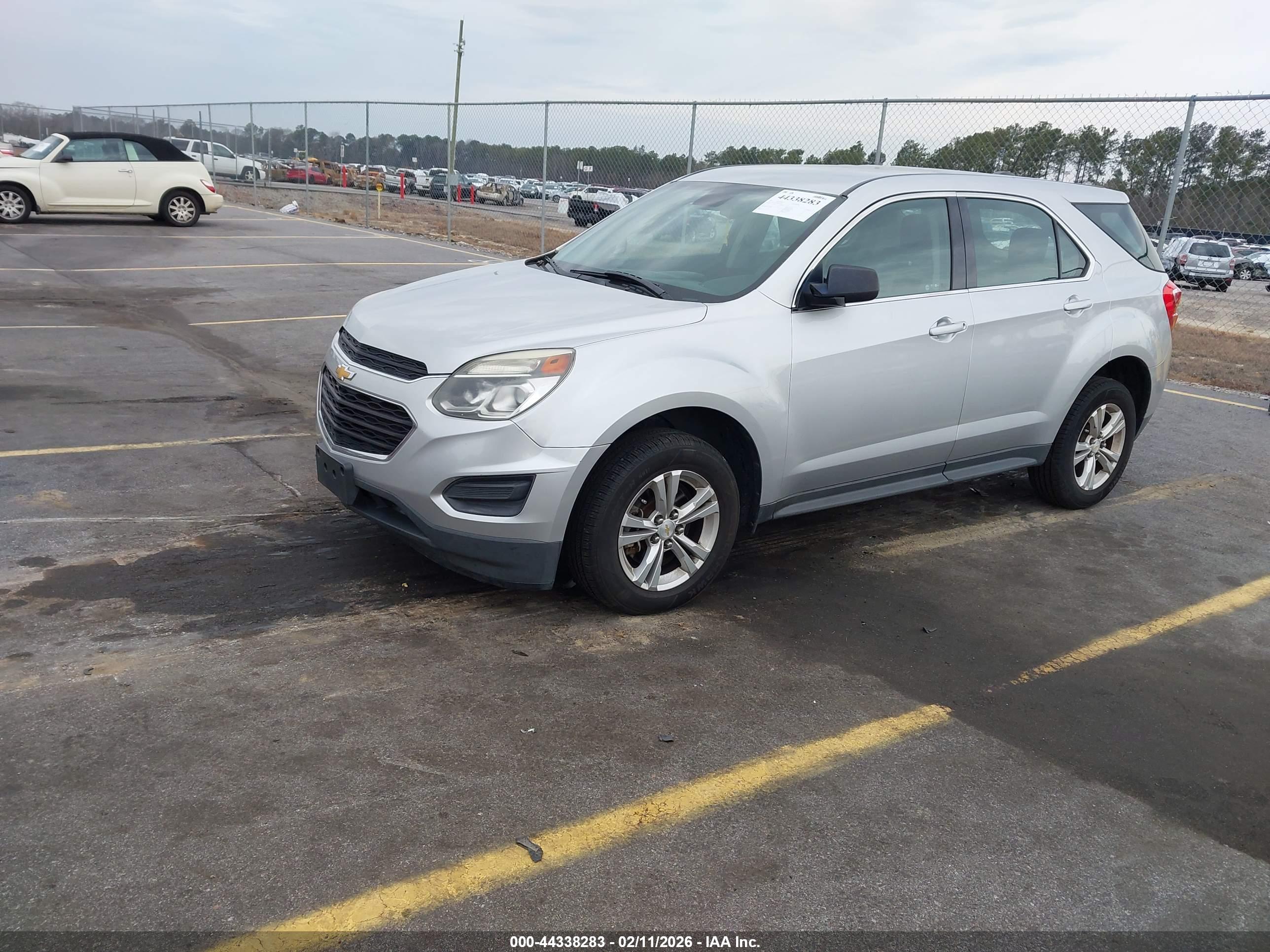 CHEVROLET EQUINOX image 2