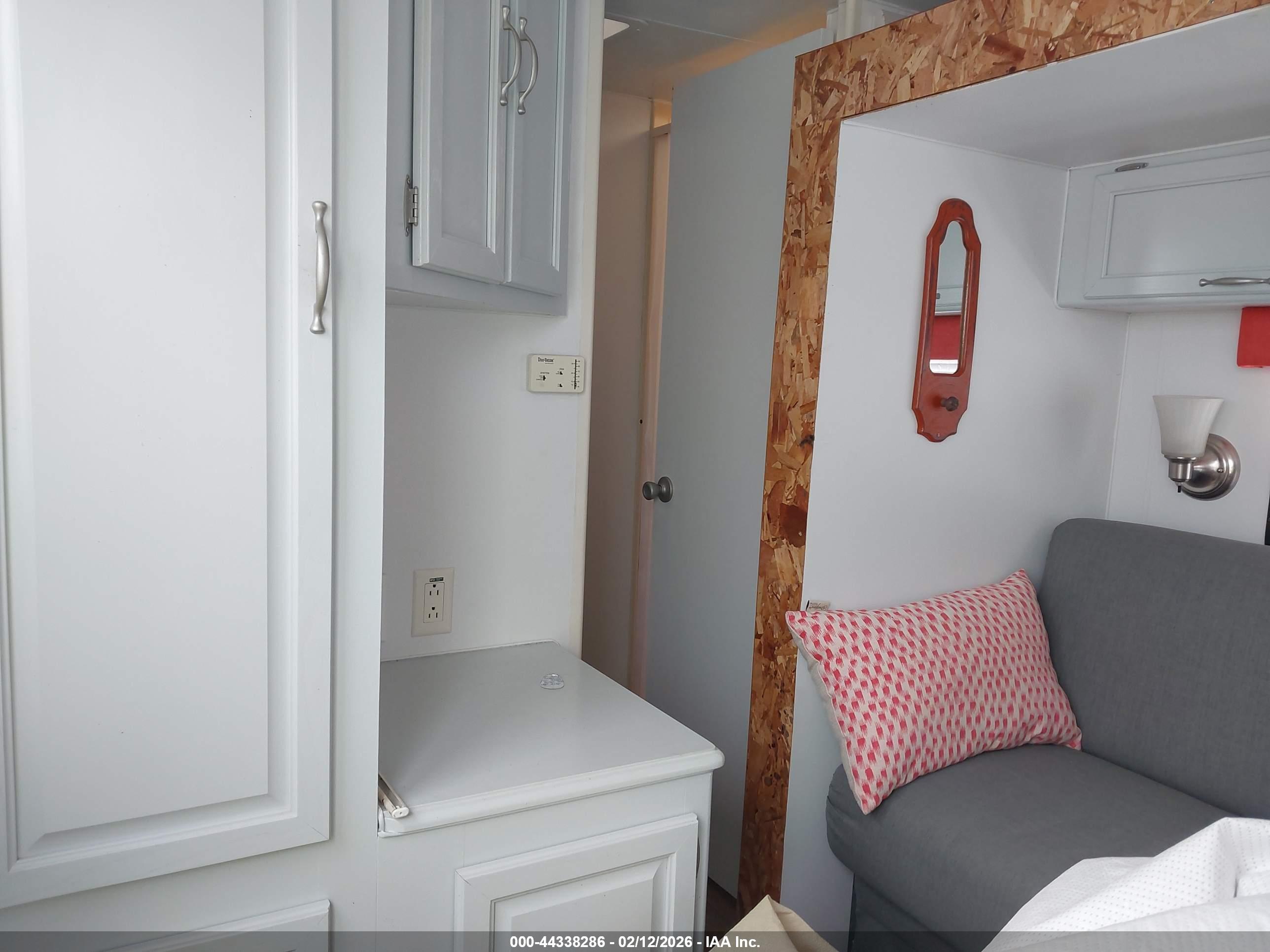 SUNLINE 280 image 8