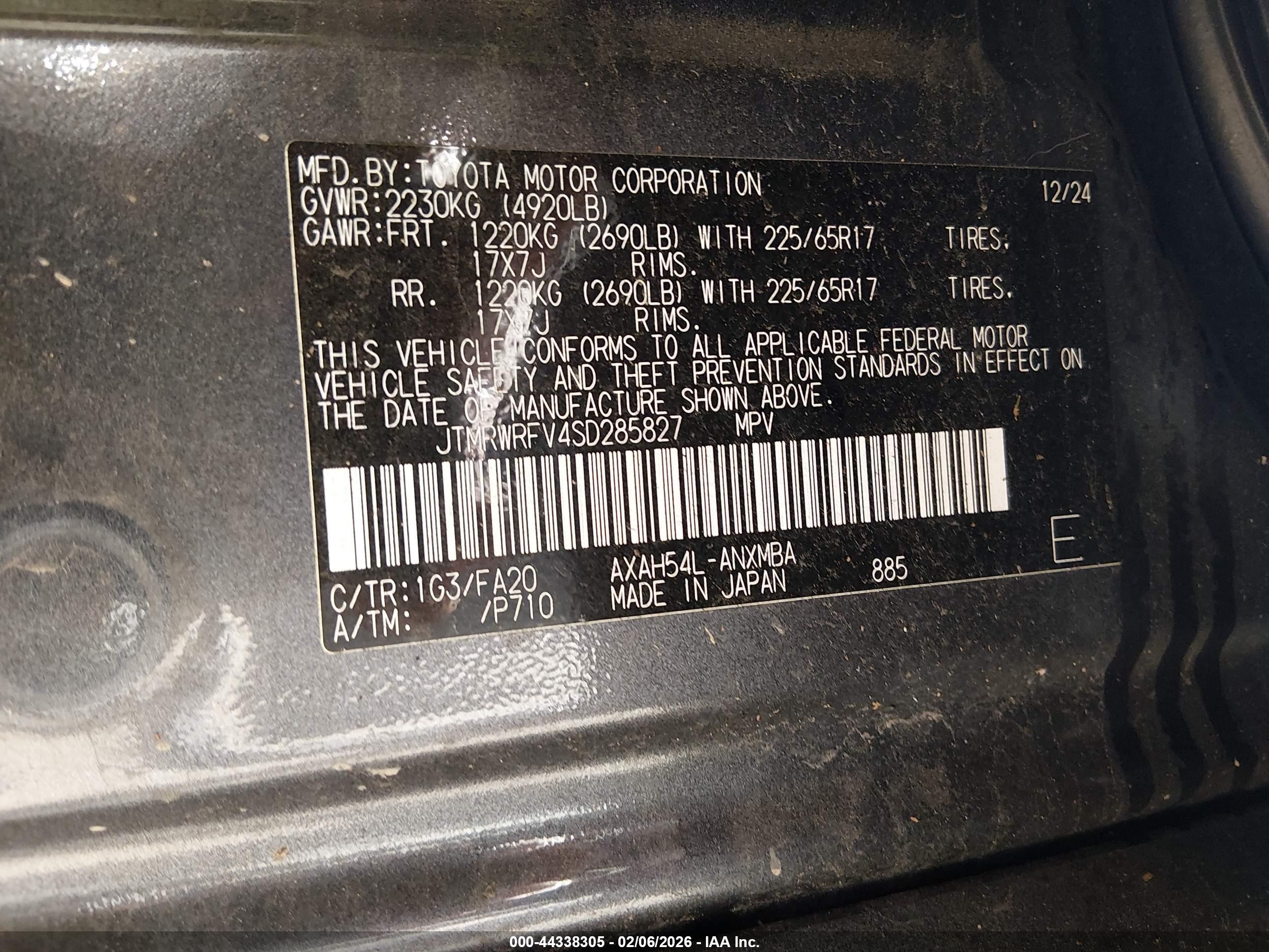 TOYOTA RAV4 image 9