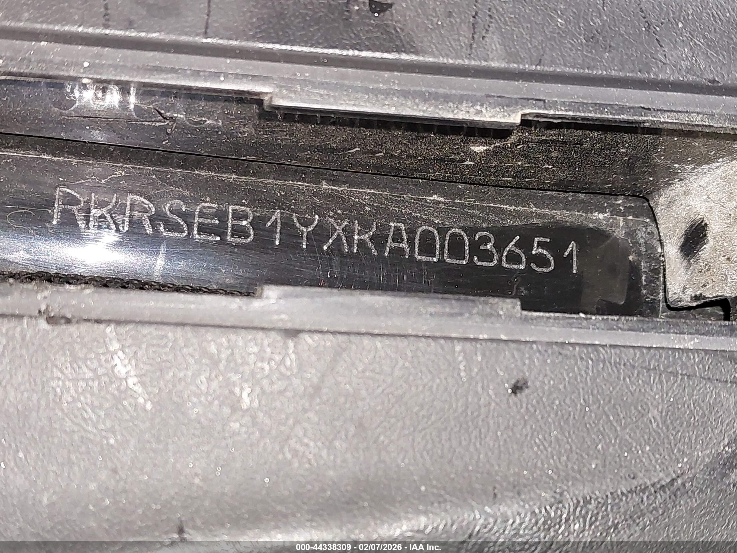YAMAHA YW125 image 10