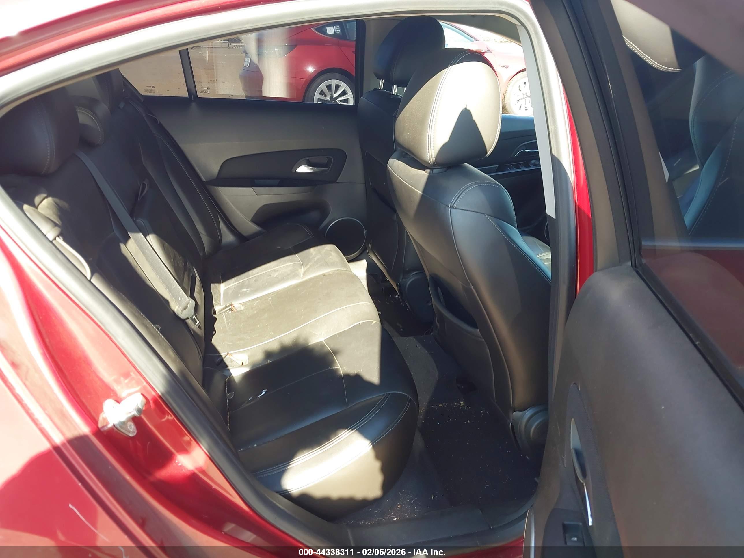 CHEVROLET CRUZE image 8