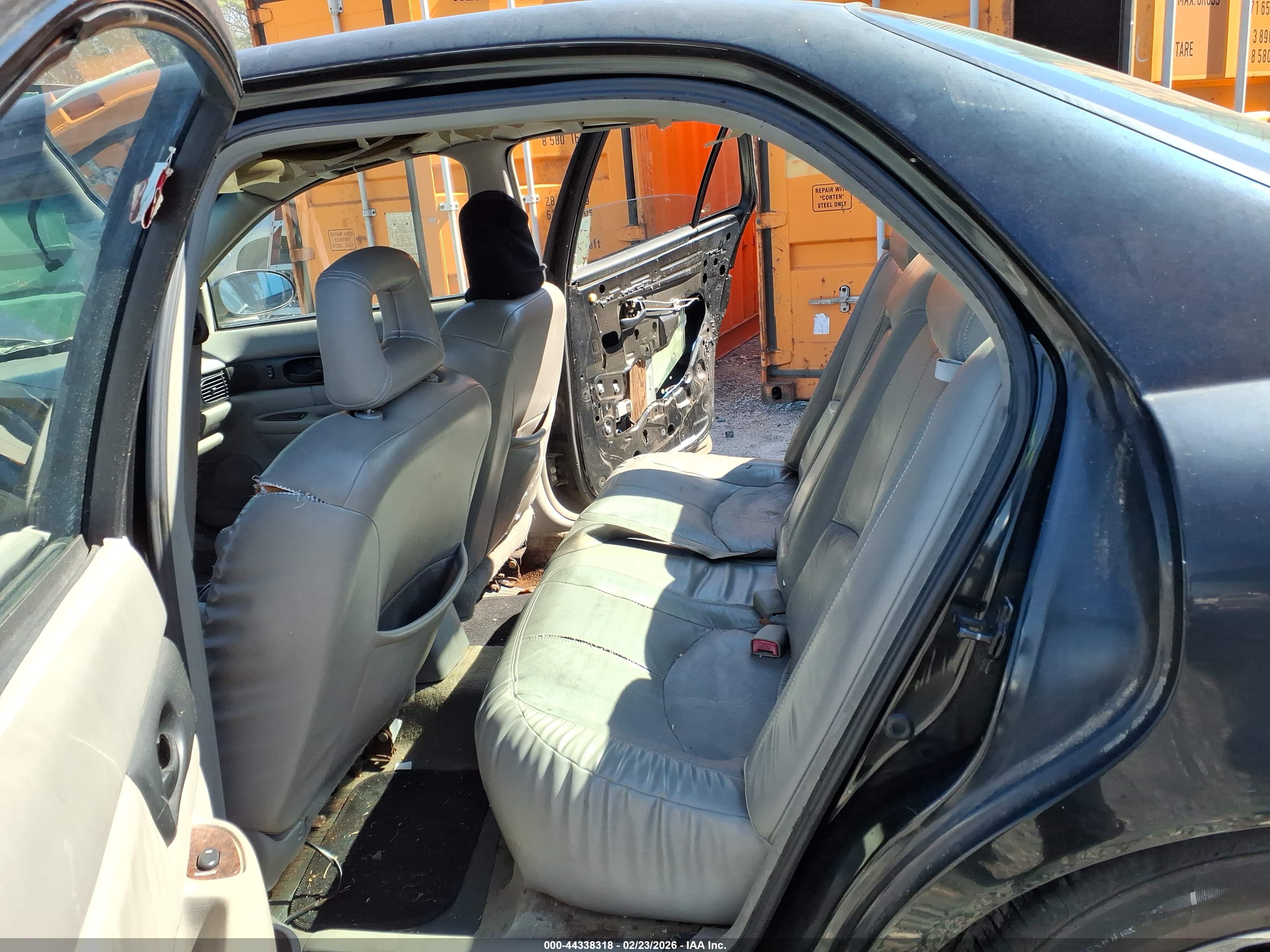 BUICK REGAL image 8