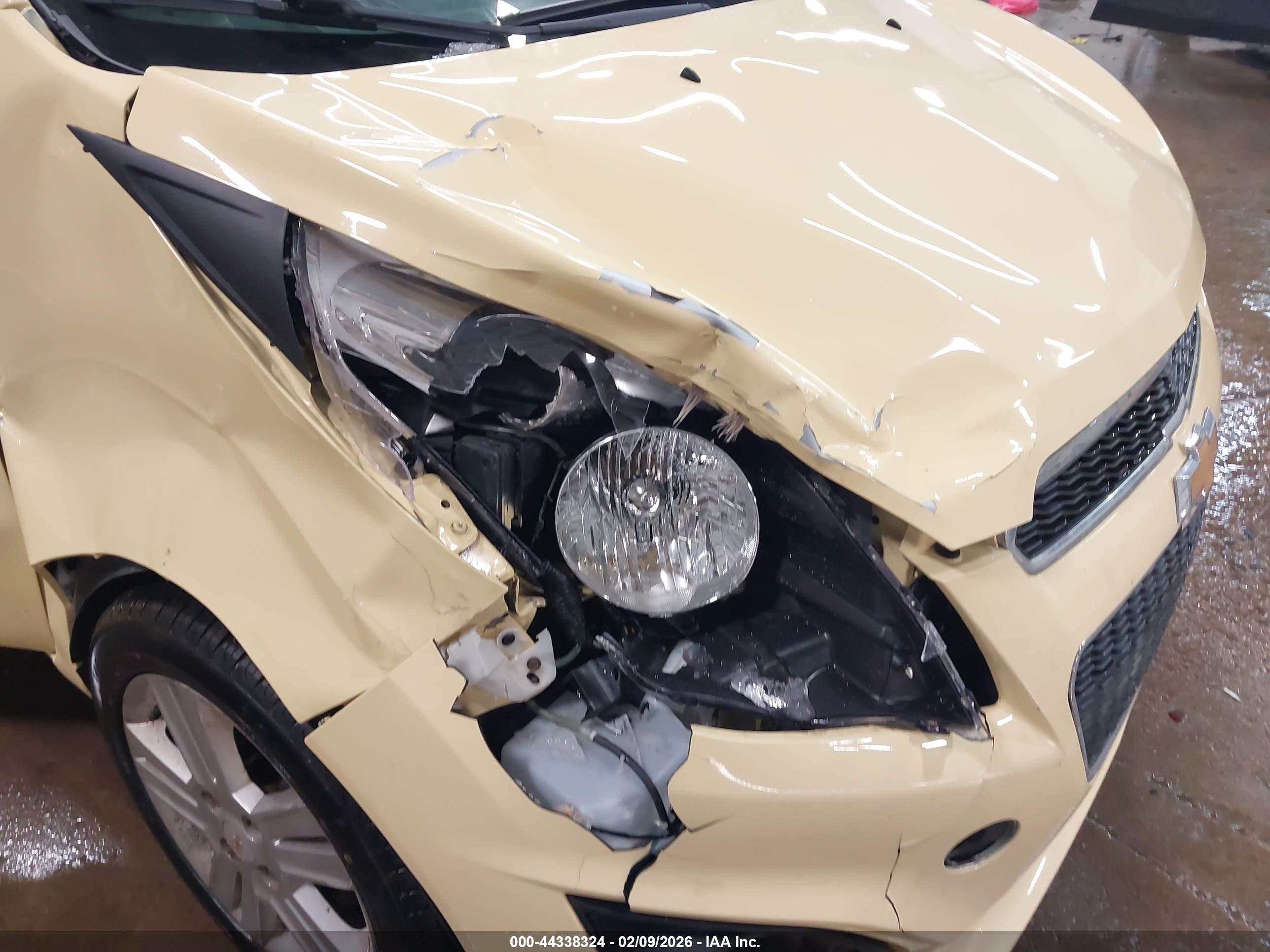 CHEVROLET SPARK image 6