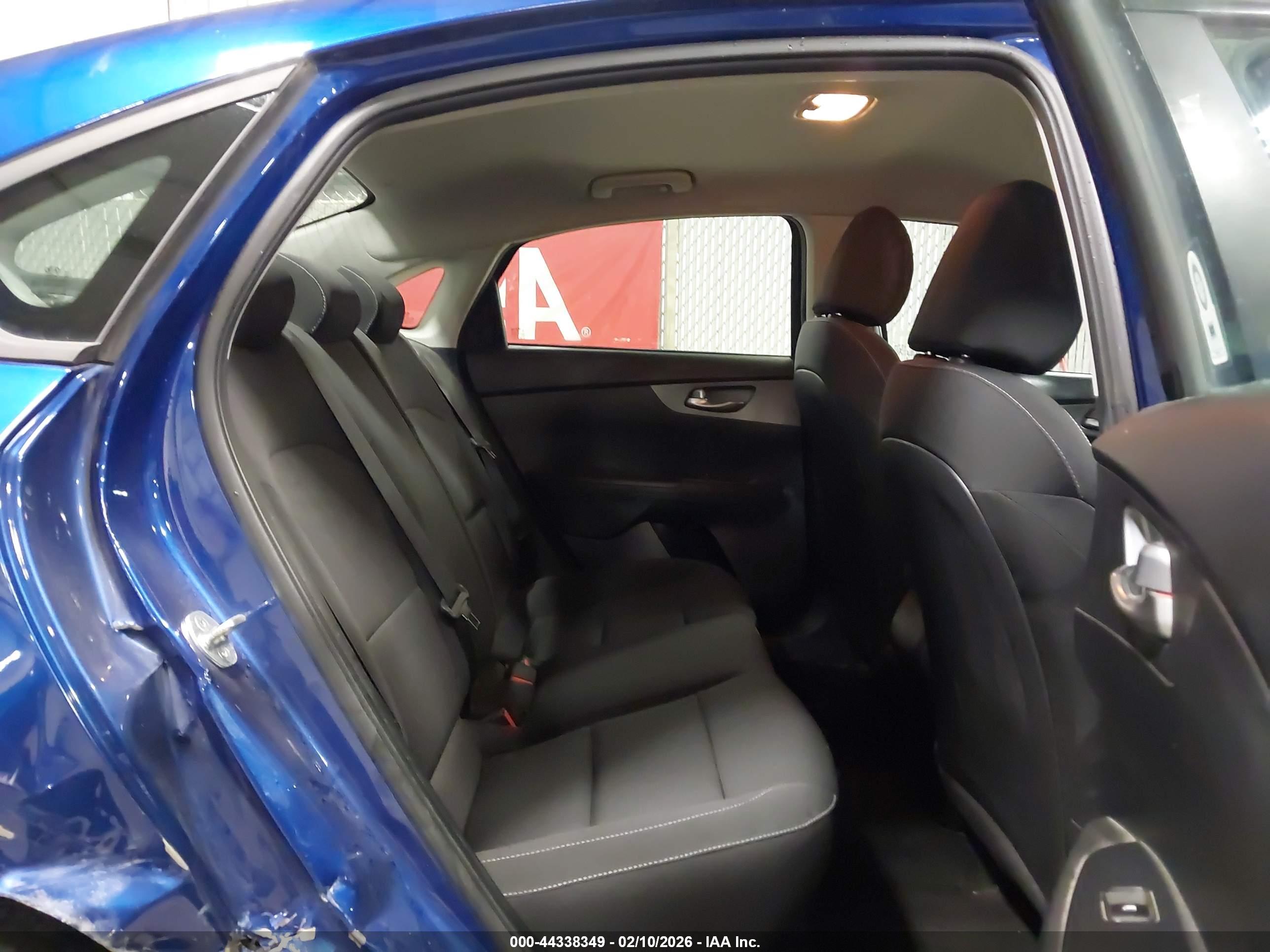 KIA FORTE image 8