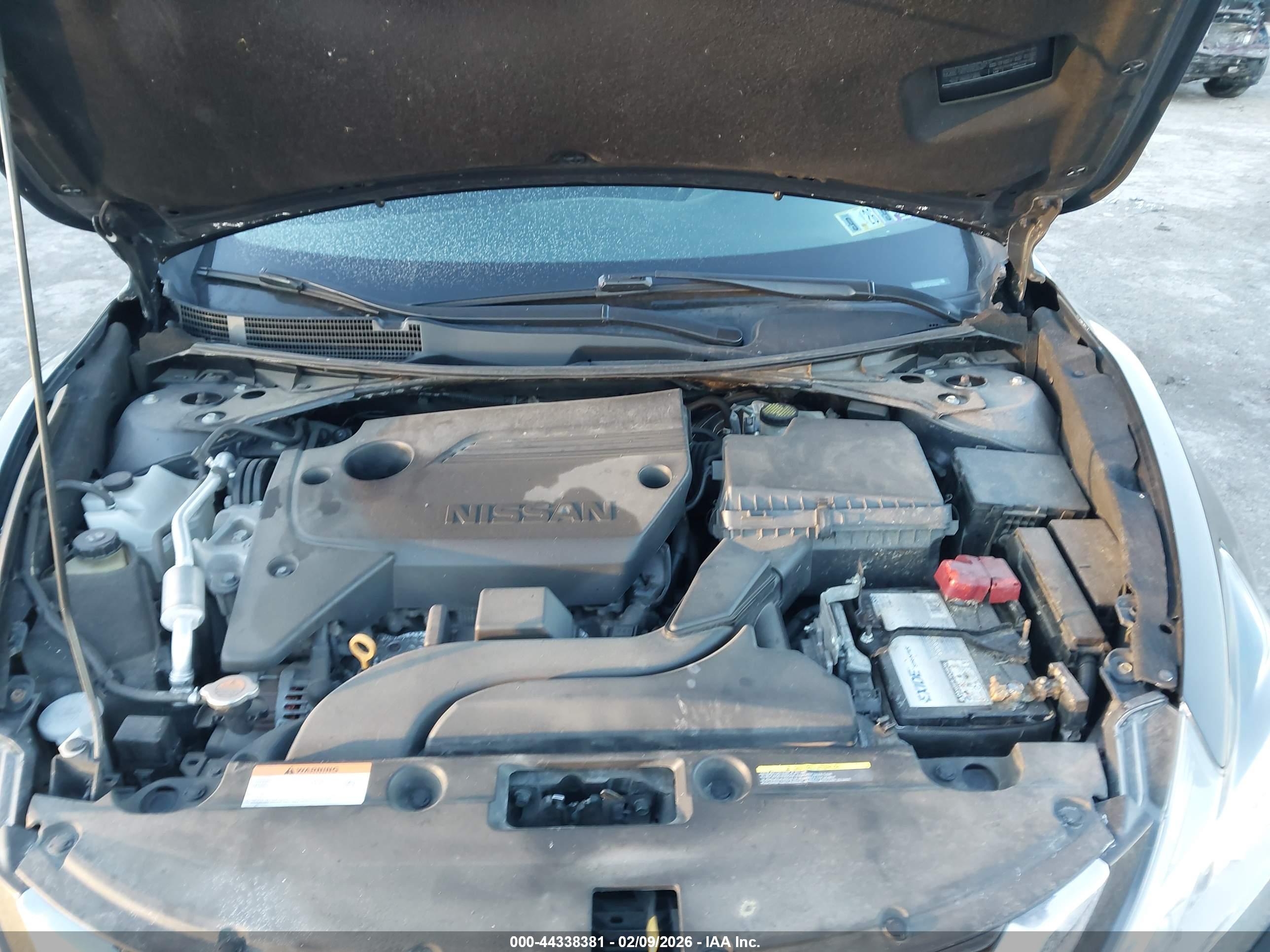 NISSAN ALTIMA image 10