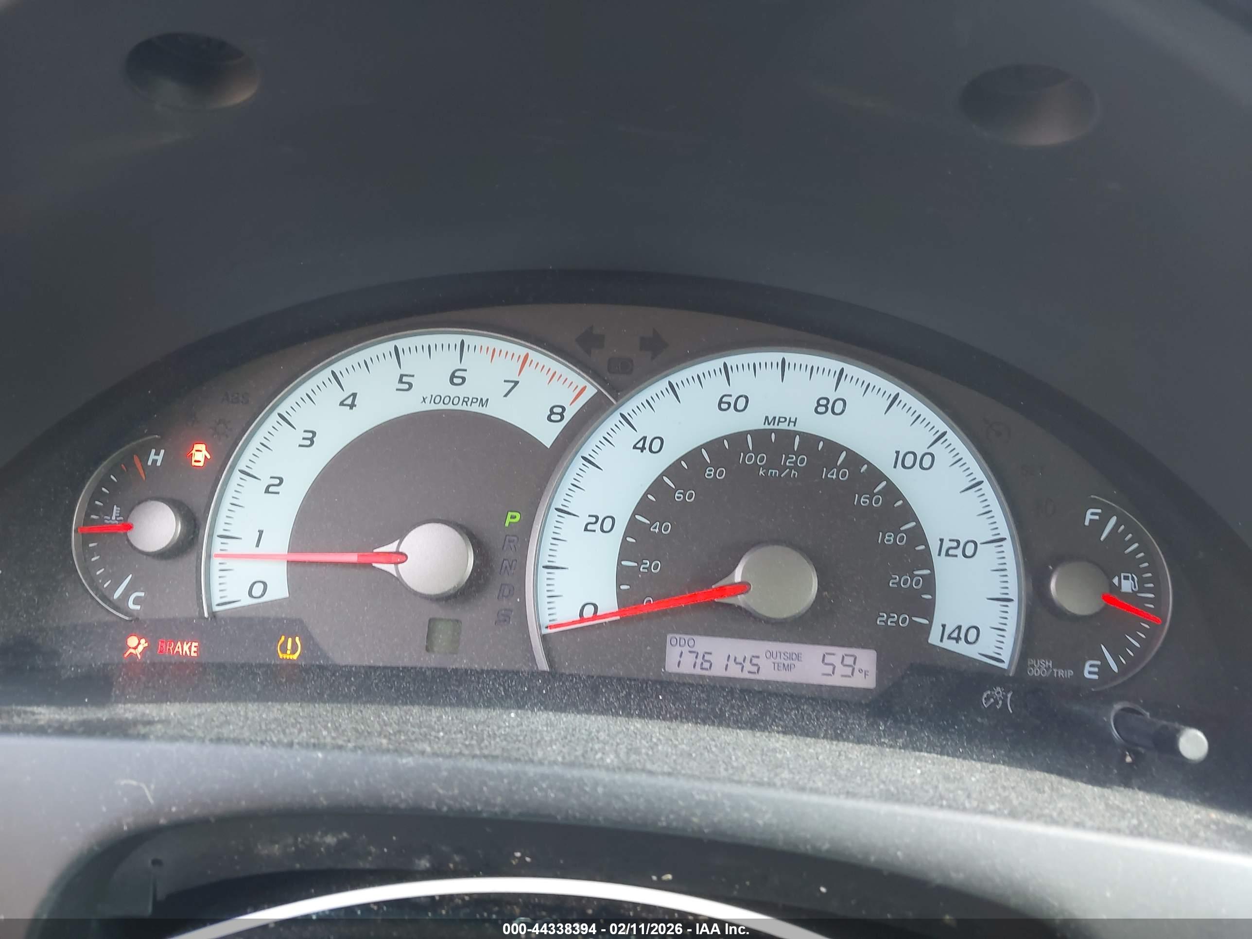 TOYOTA CAMRY image 7