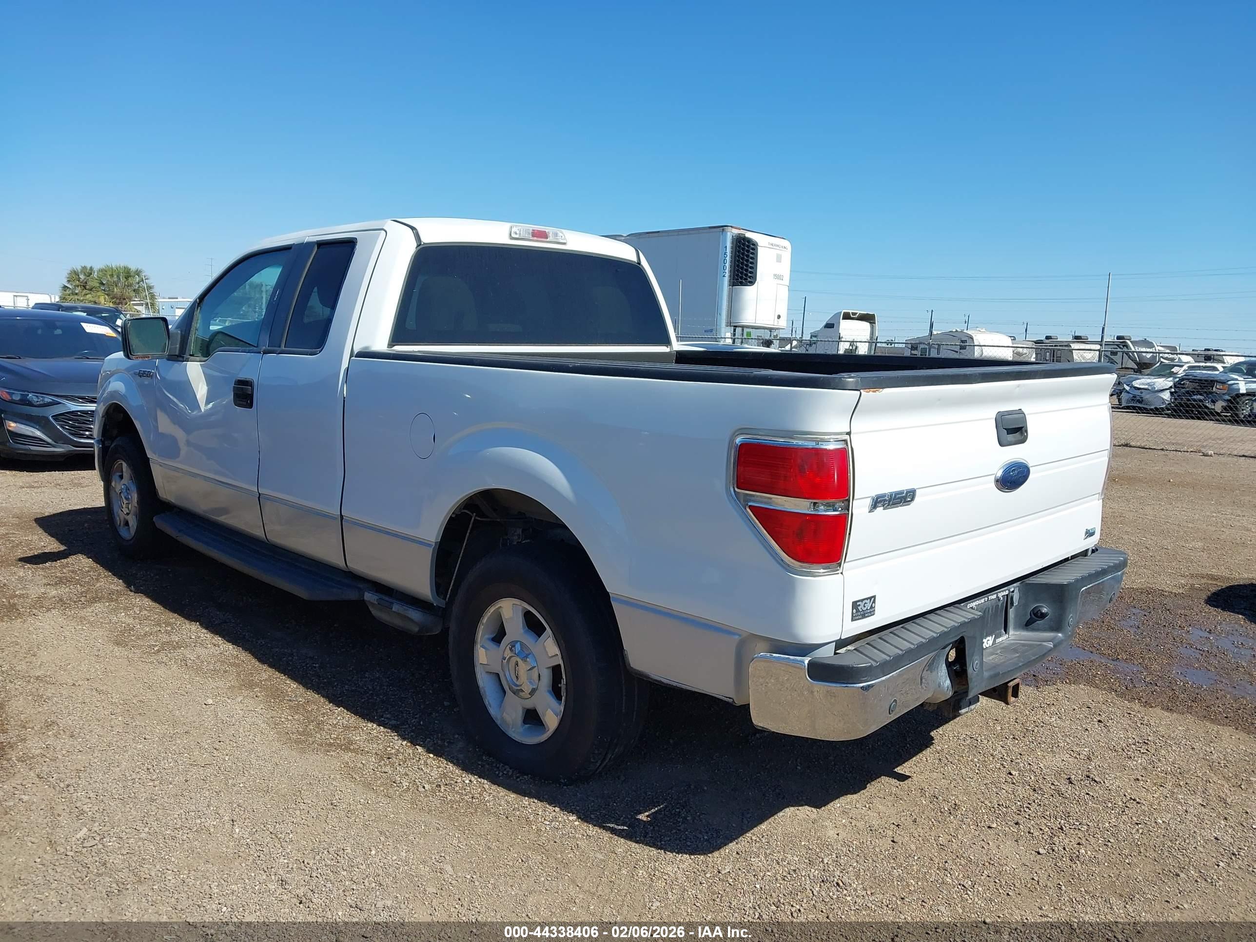 FORD F-150 image 3