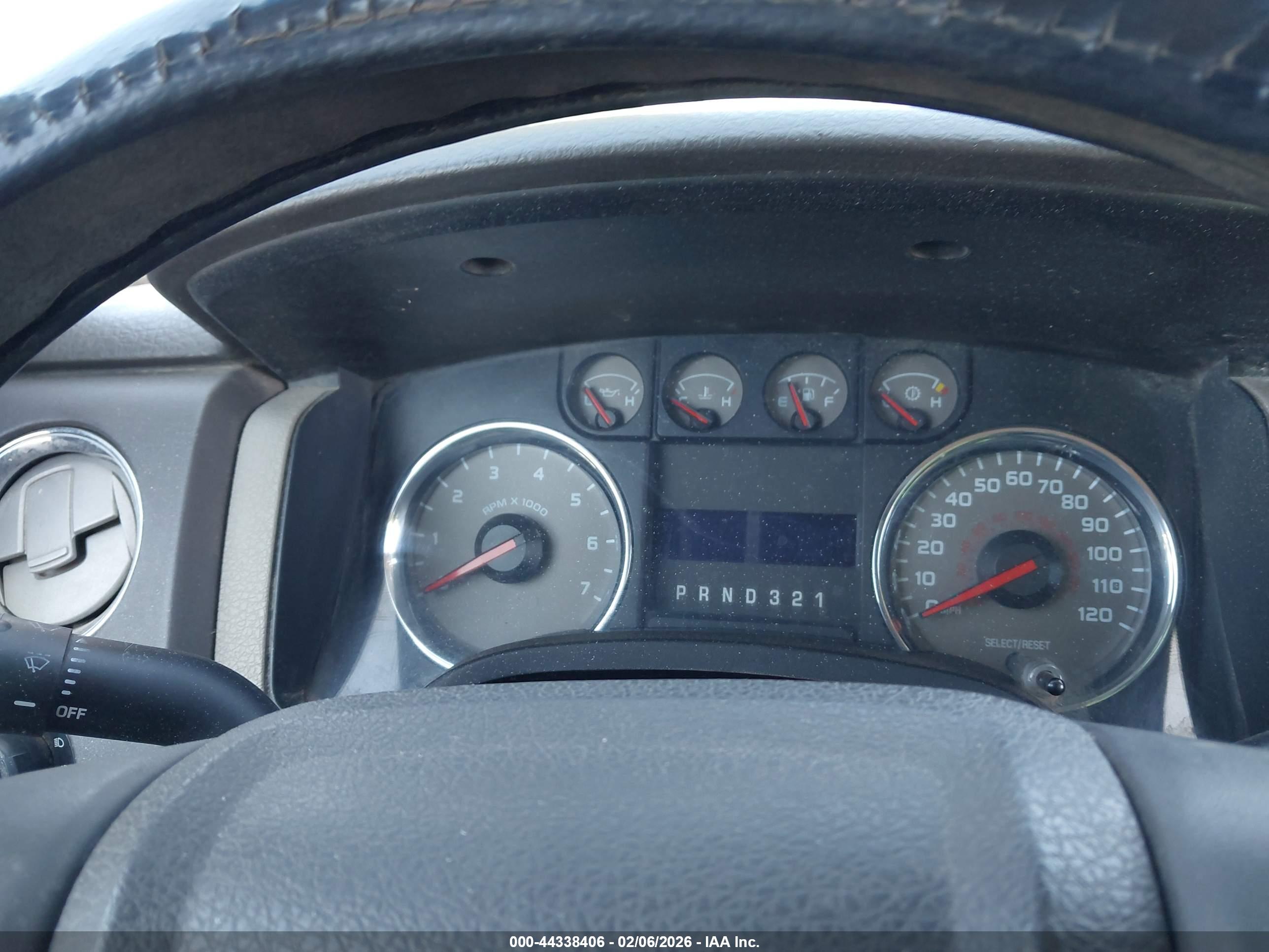 FORD F-150 image 7