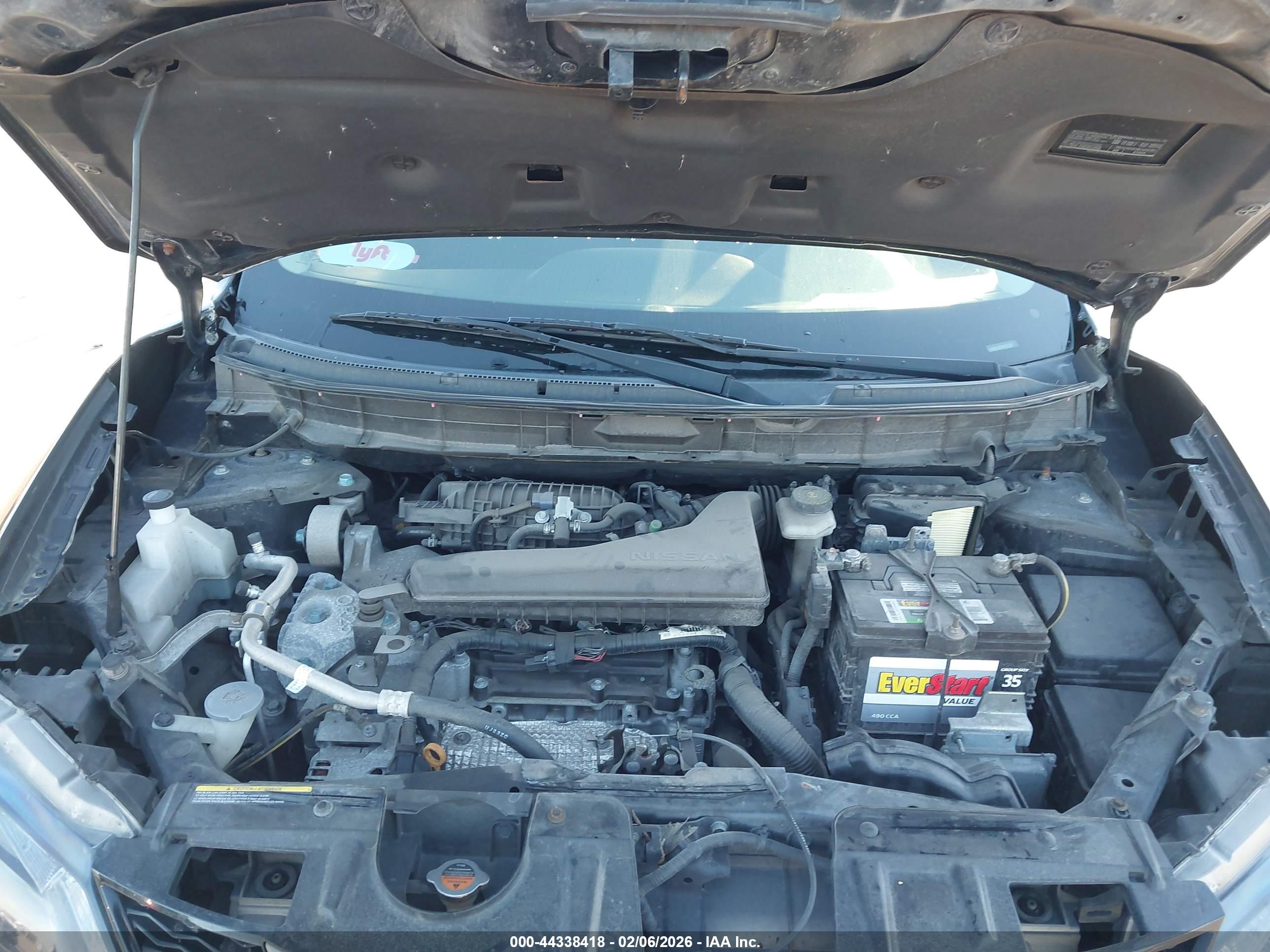 NISSAN ROGUE image 10