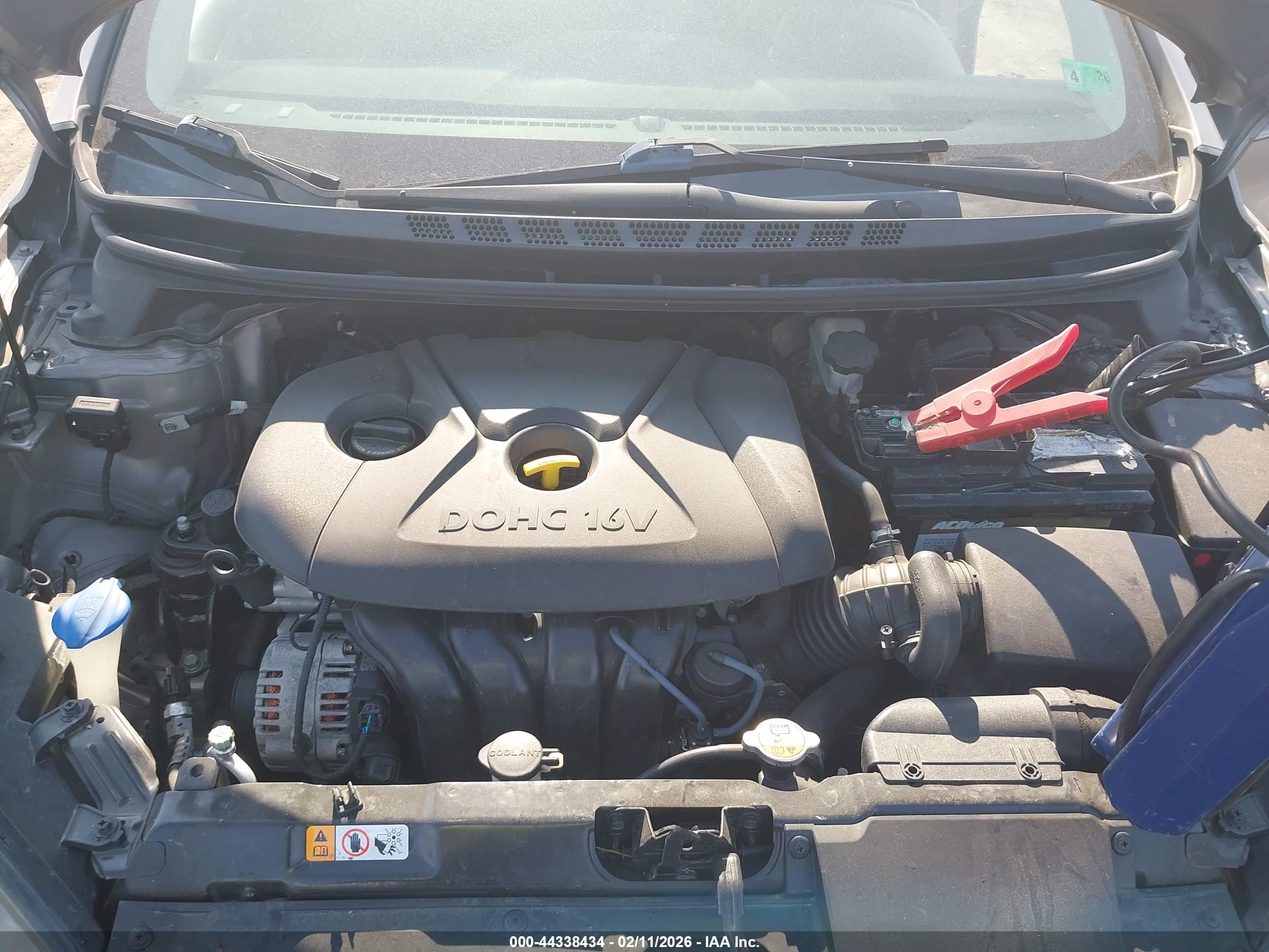 HYUNDAI ELANTRA image 10