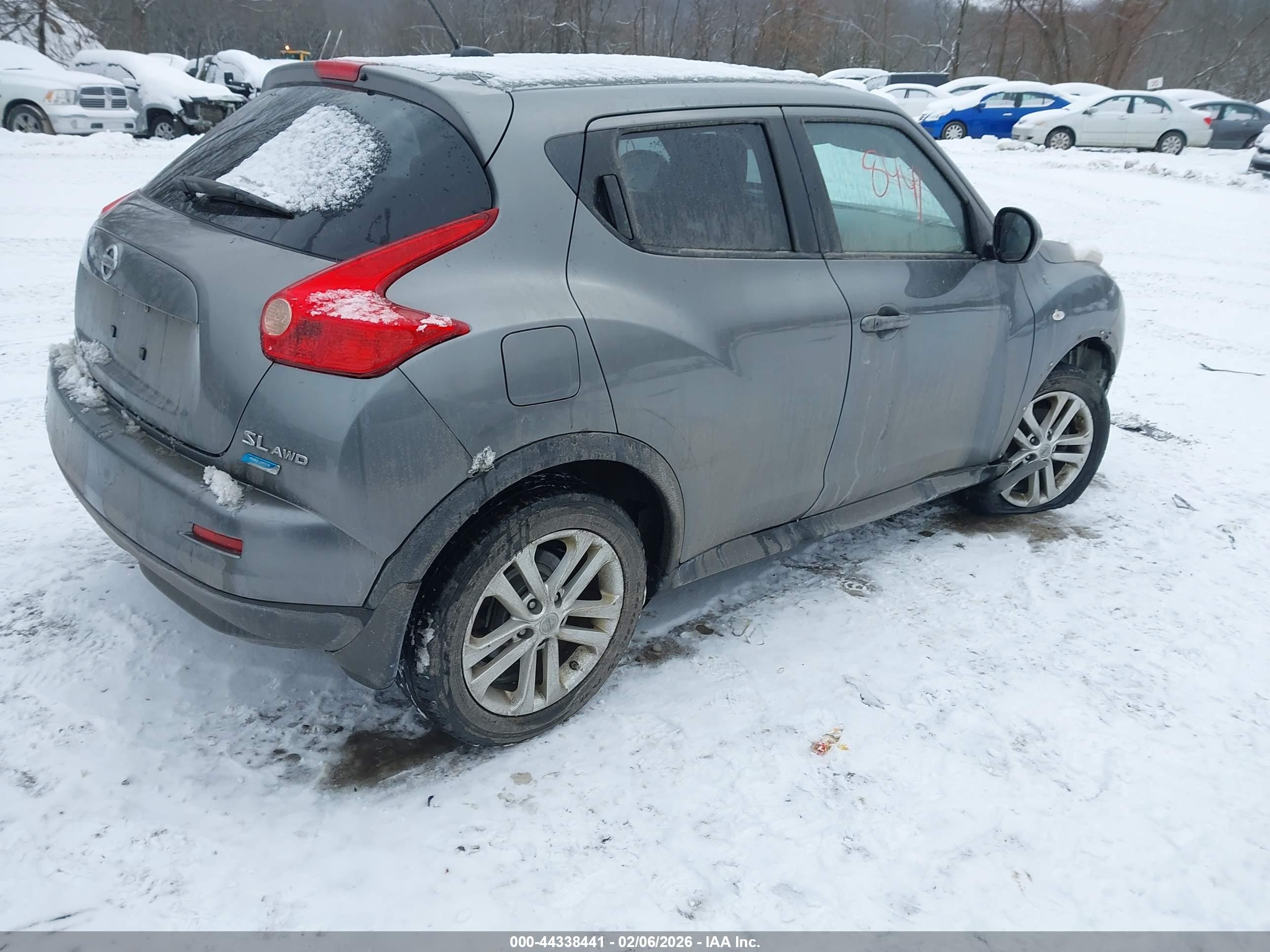 NISSAN JUKE image 4