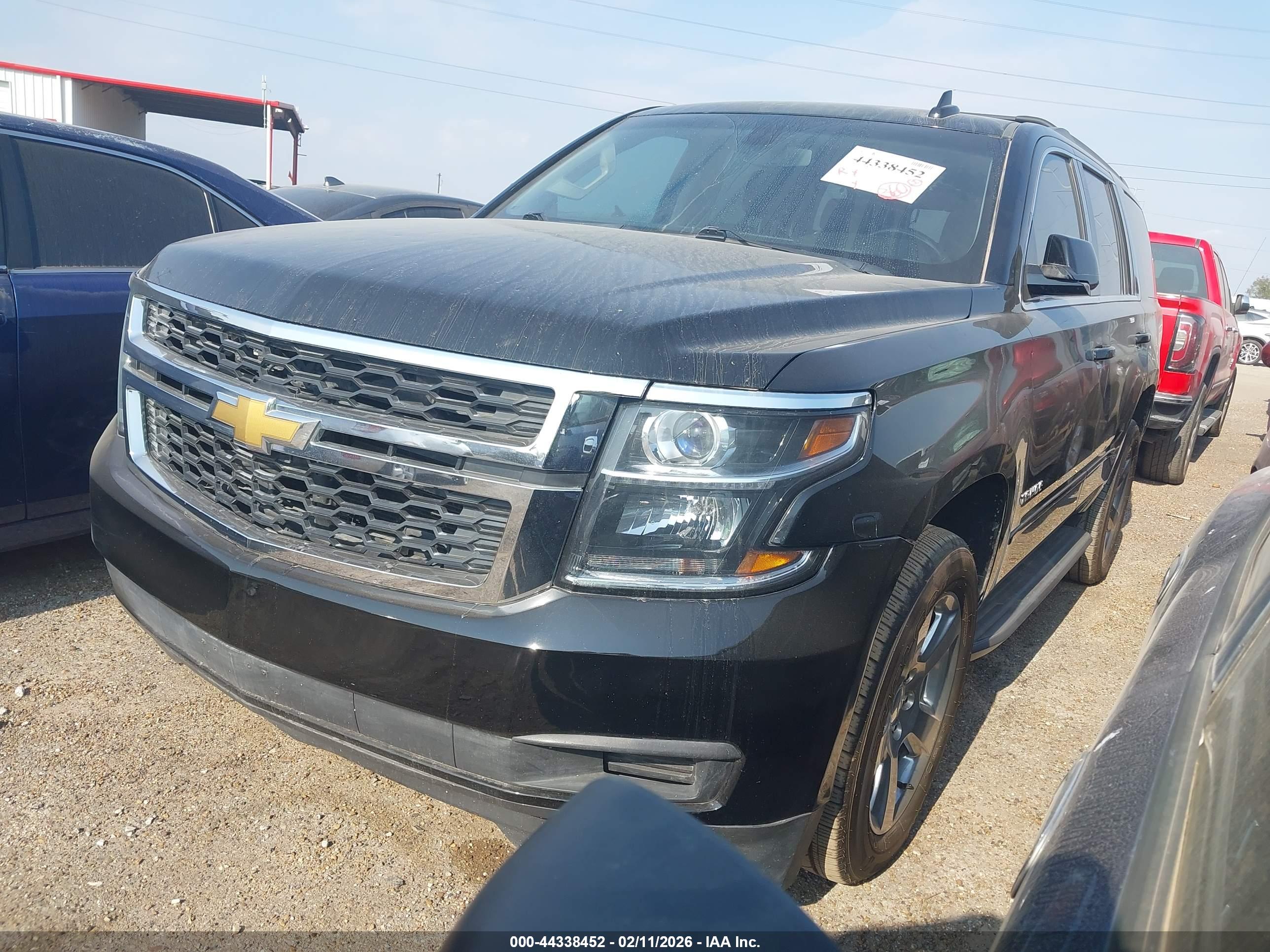 CHEVROLET TAHOE image 2
