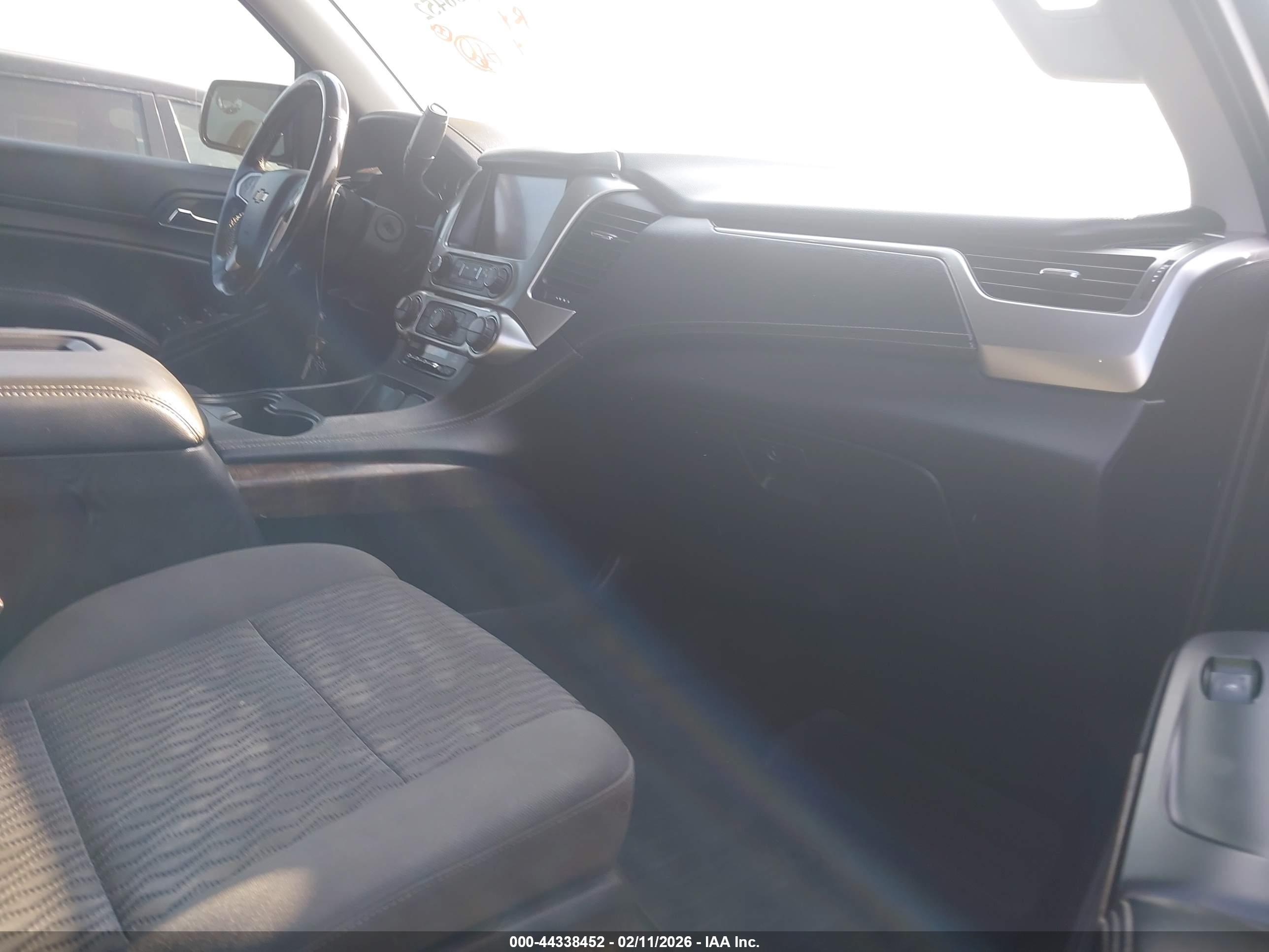 CHEVROLET TAHOE image 5