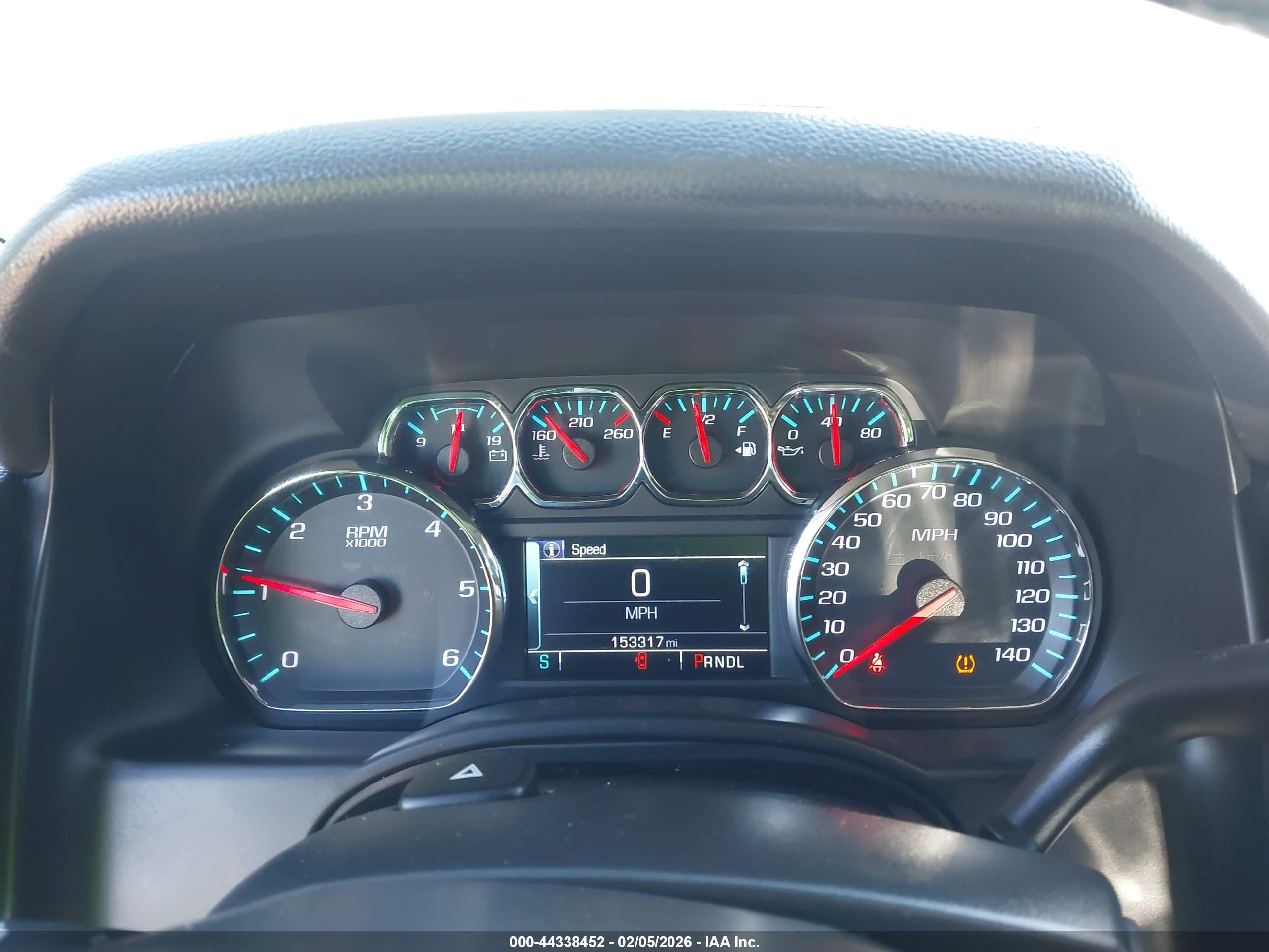 CHEVROLET TAHOE image 7