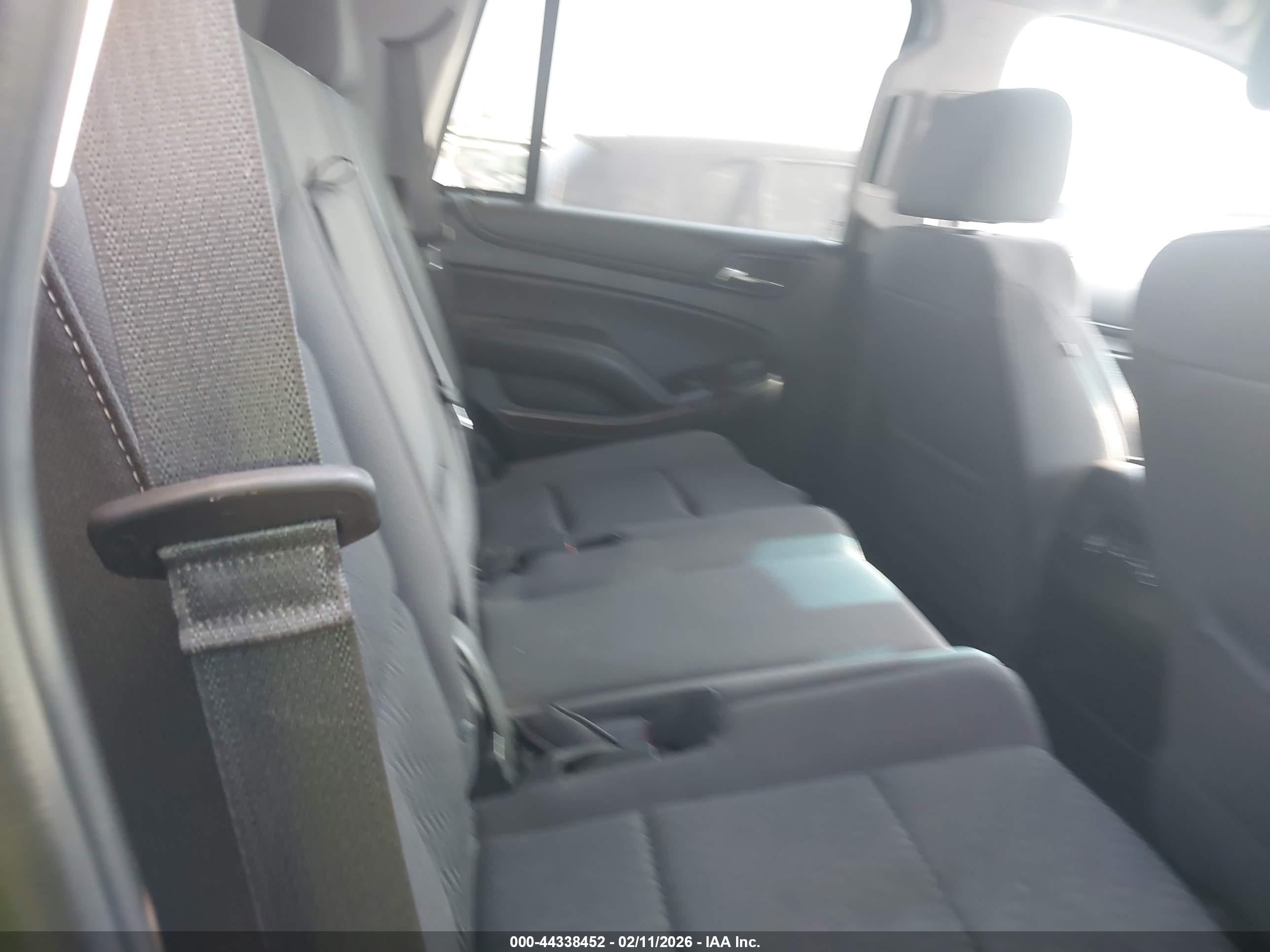 CHEVROLET TAHOE image 8