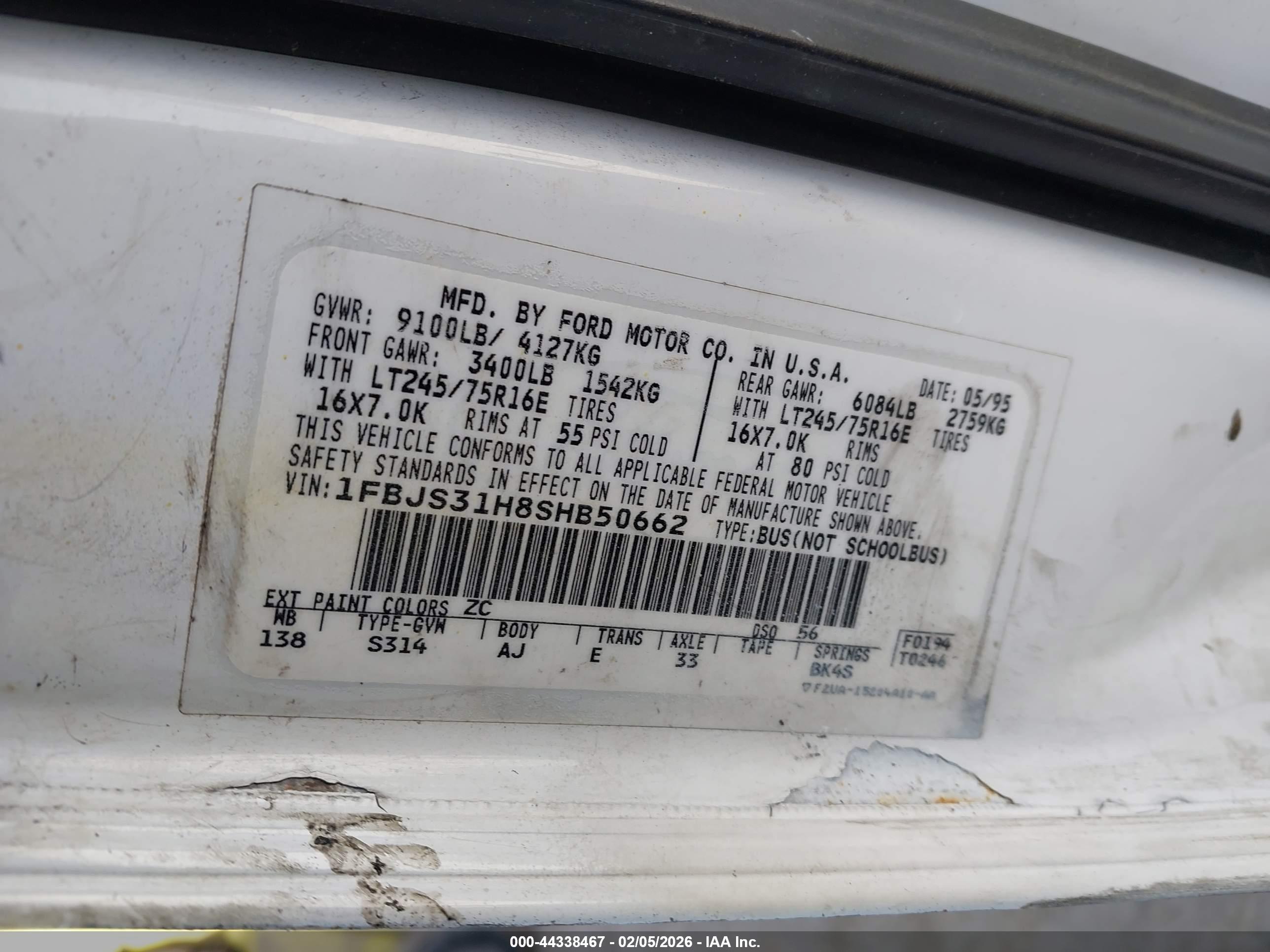FORD ECONOLINE image 9