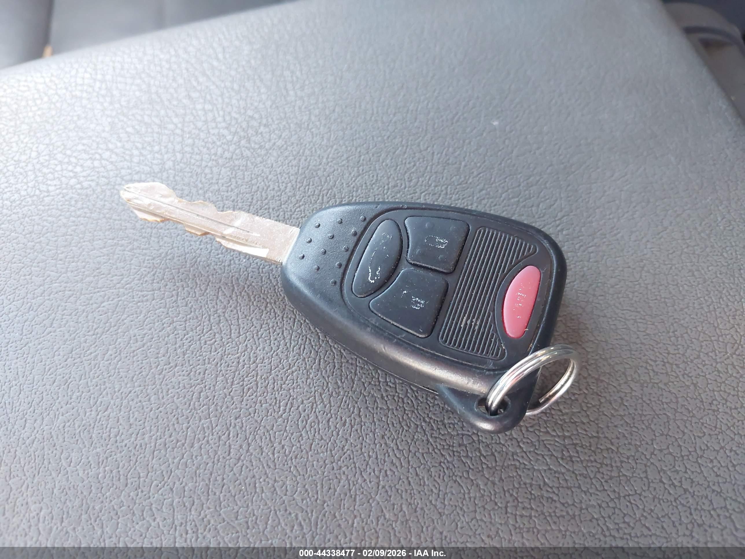 JEEP COMMANDER image 11