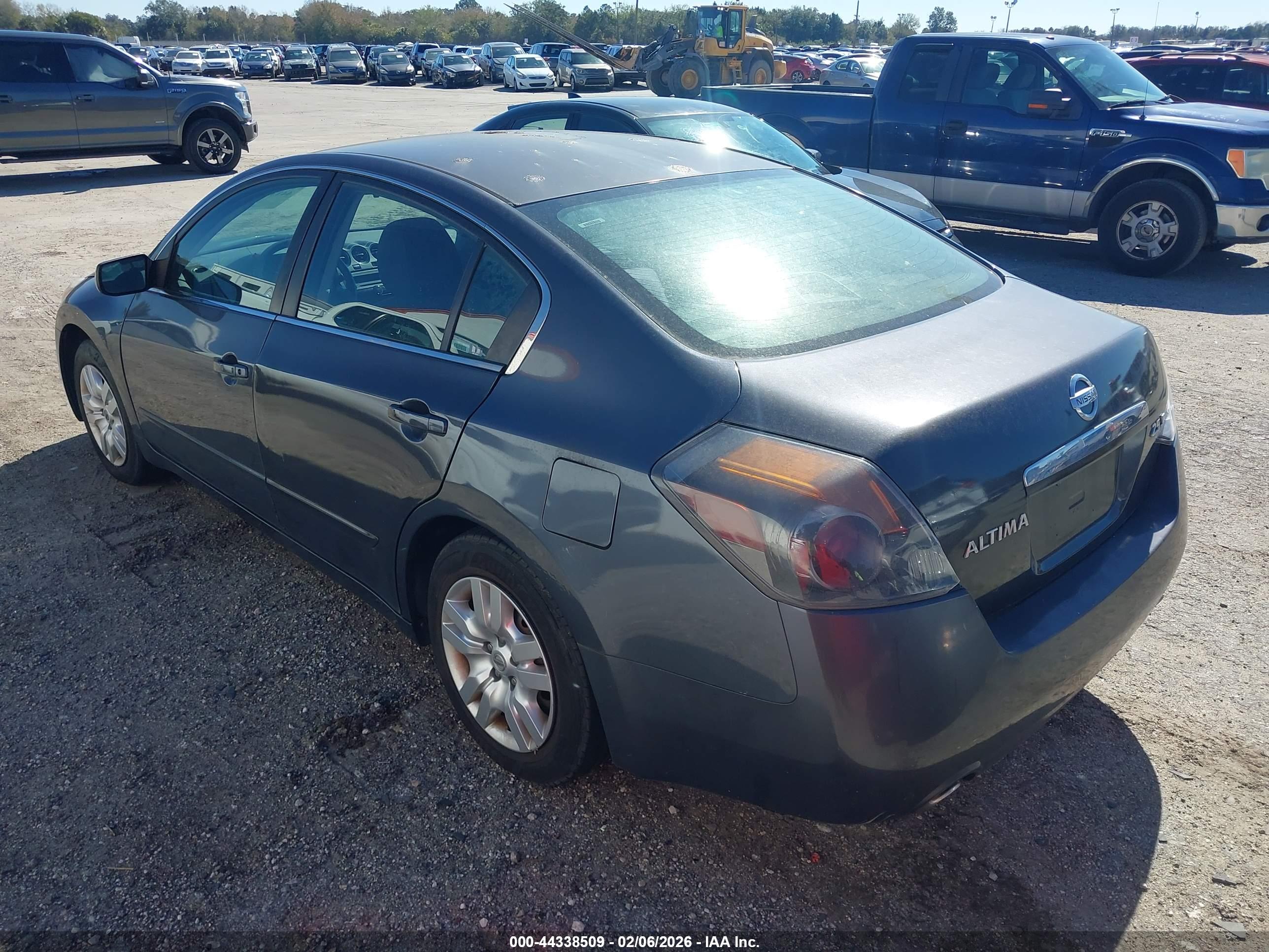 NISSAN ALTIMA image 3