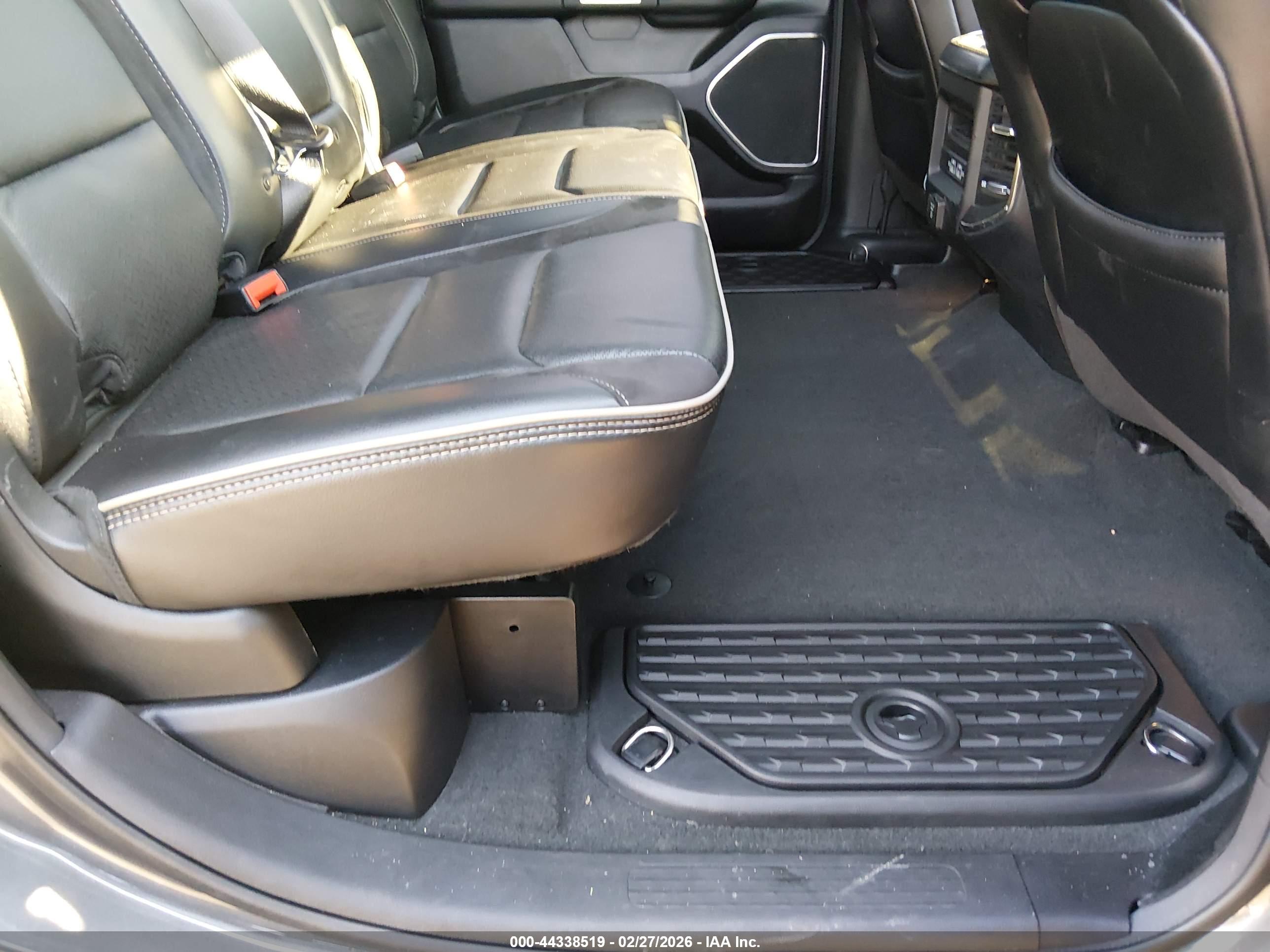 RAM 1500 image 8