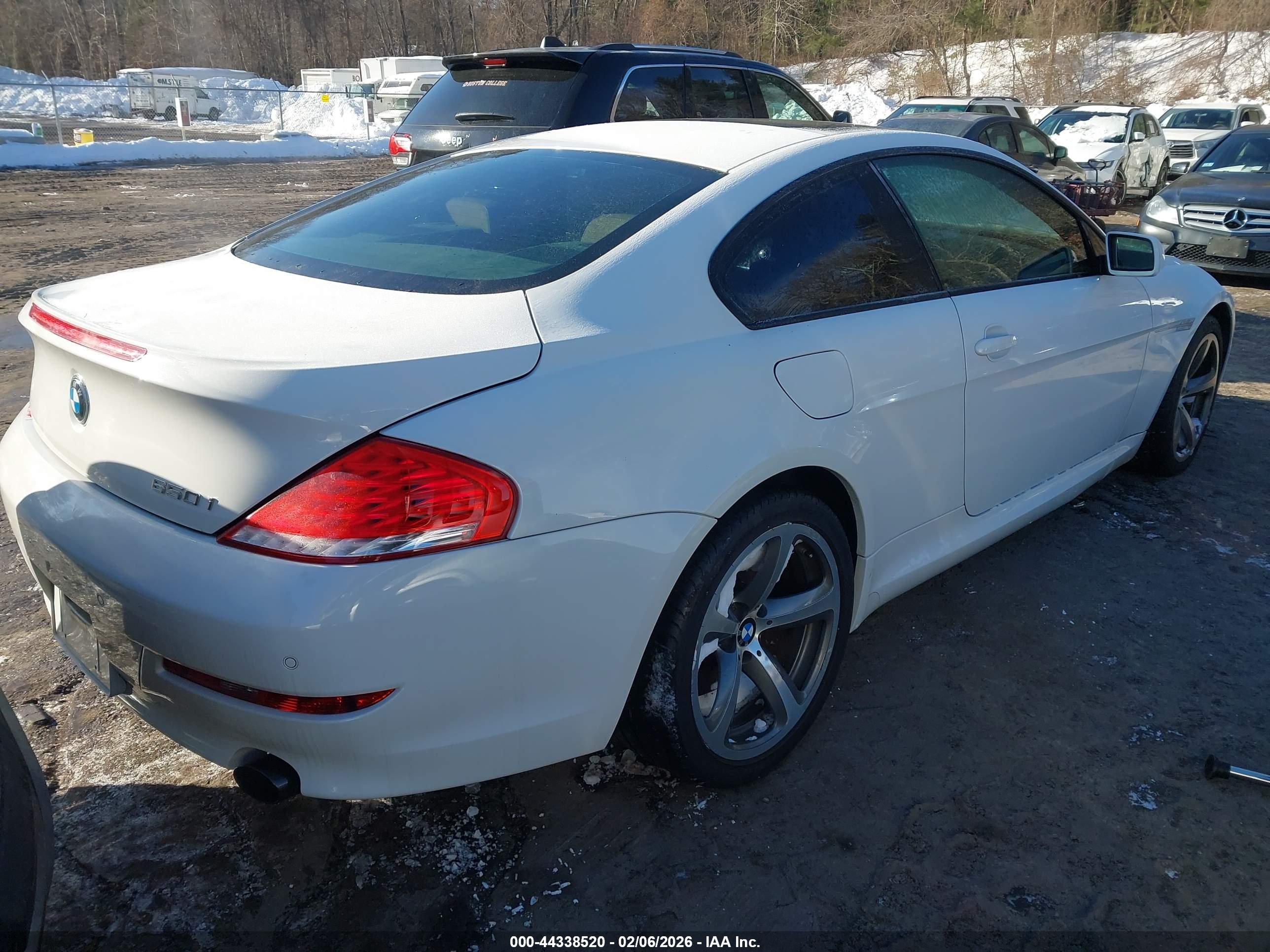 BMW 650I image 4
