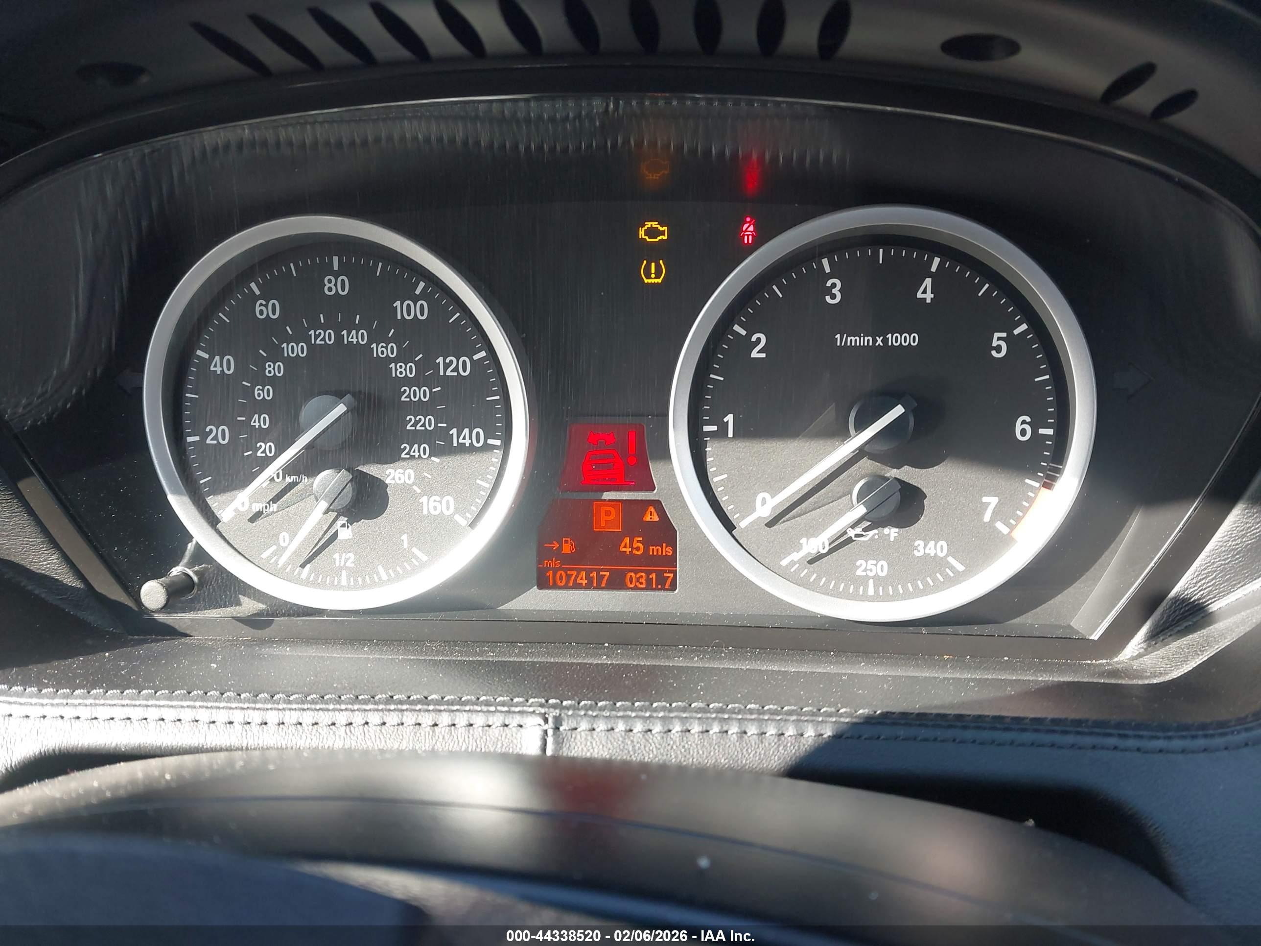 BMW 650I image 7