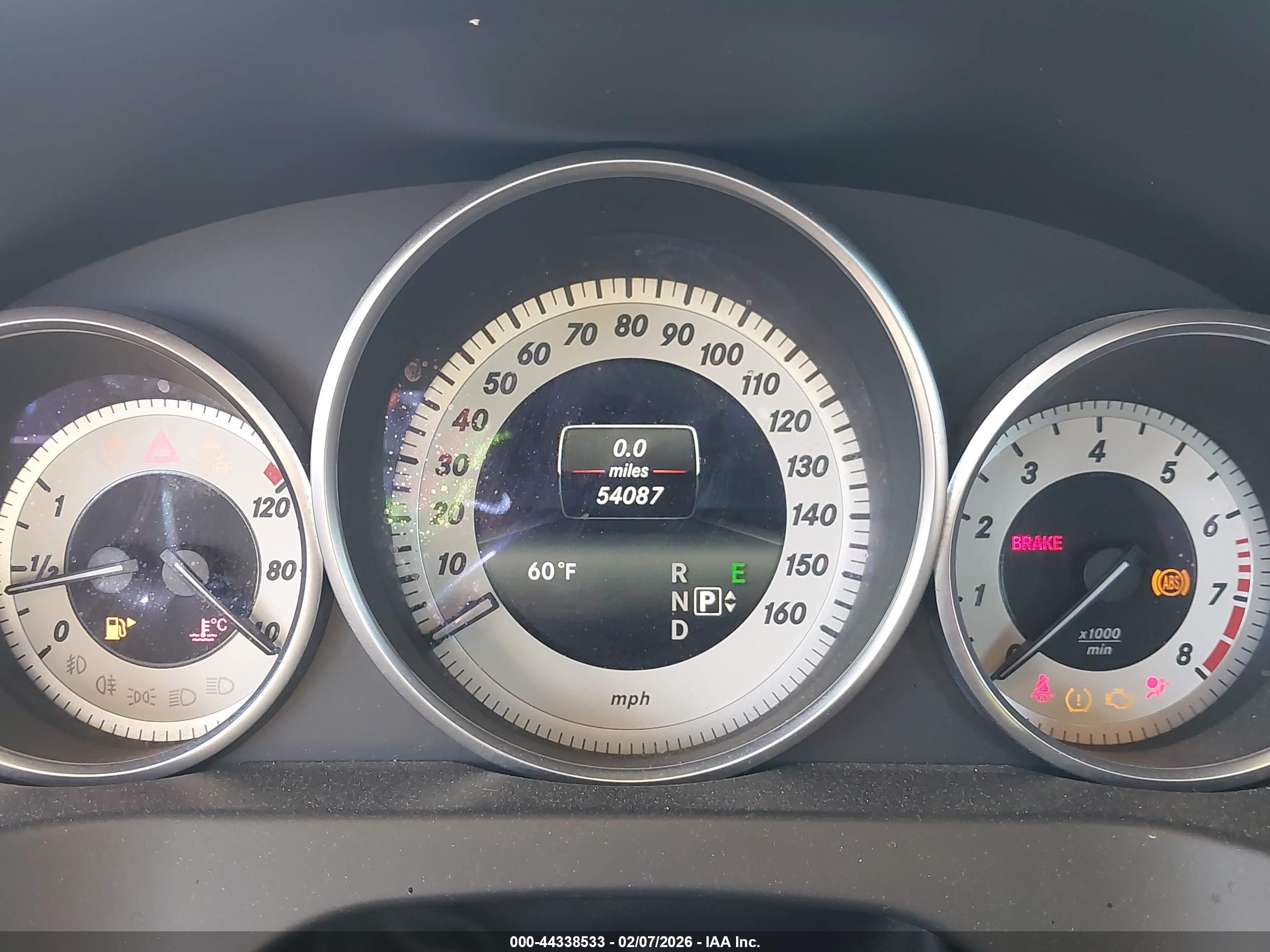 MERCEDES-BENZ E image 7