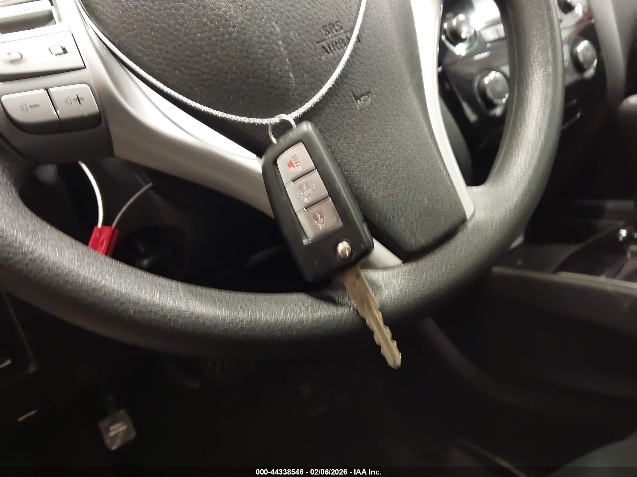 NISSAN ROGUE image 11