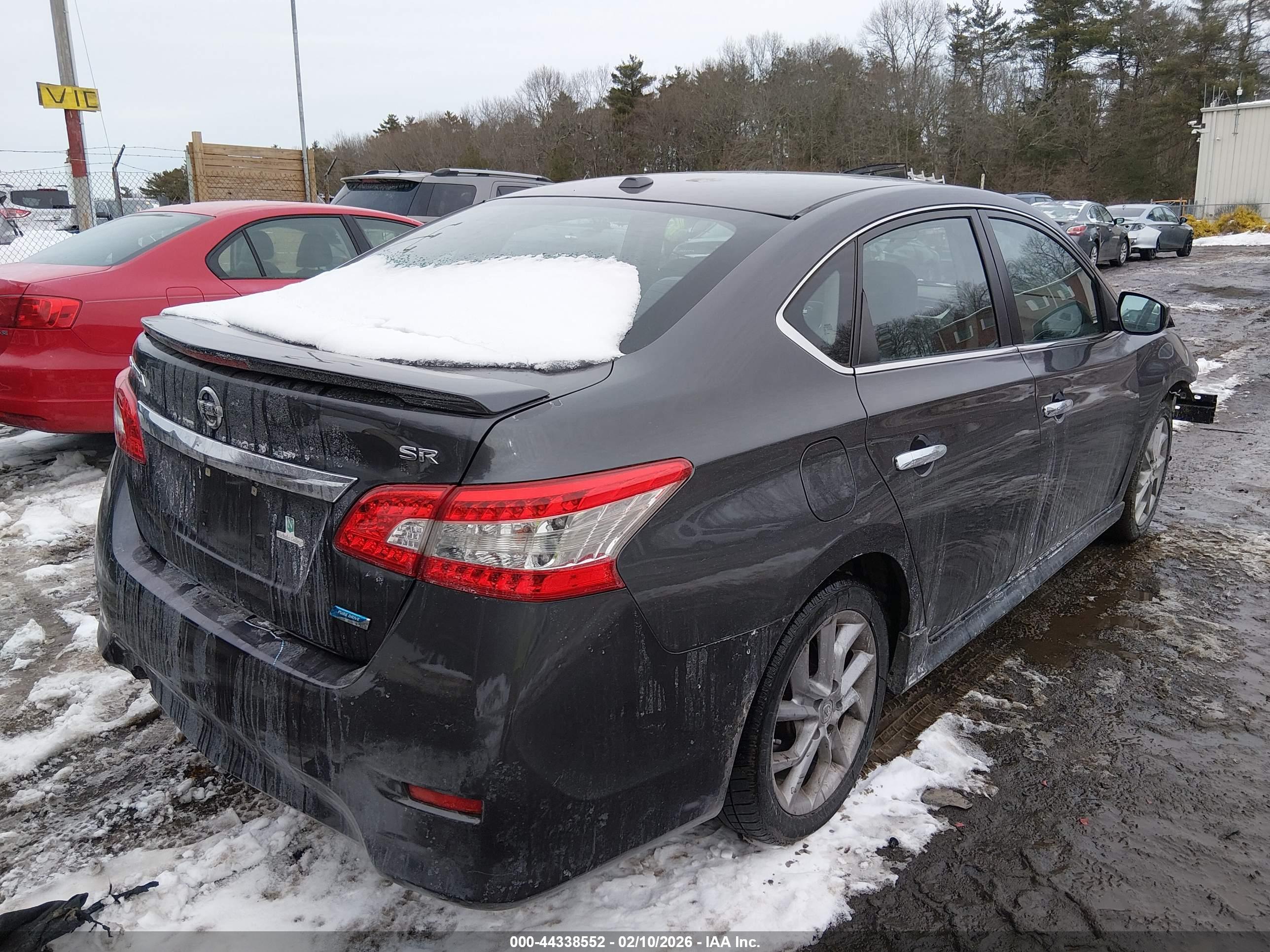 NISSAN SENTRA image 4