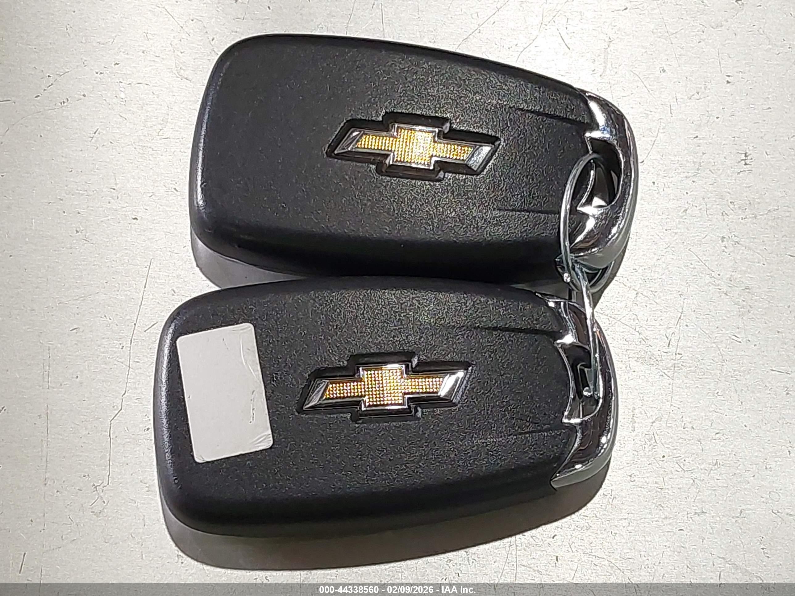 CHEVROLET EQUINOX image 11
