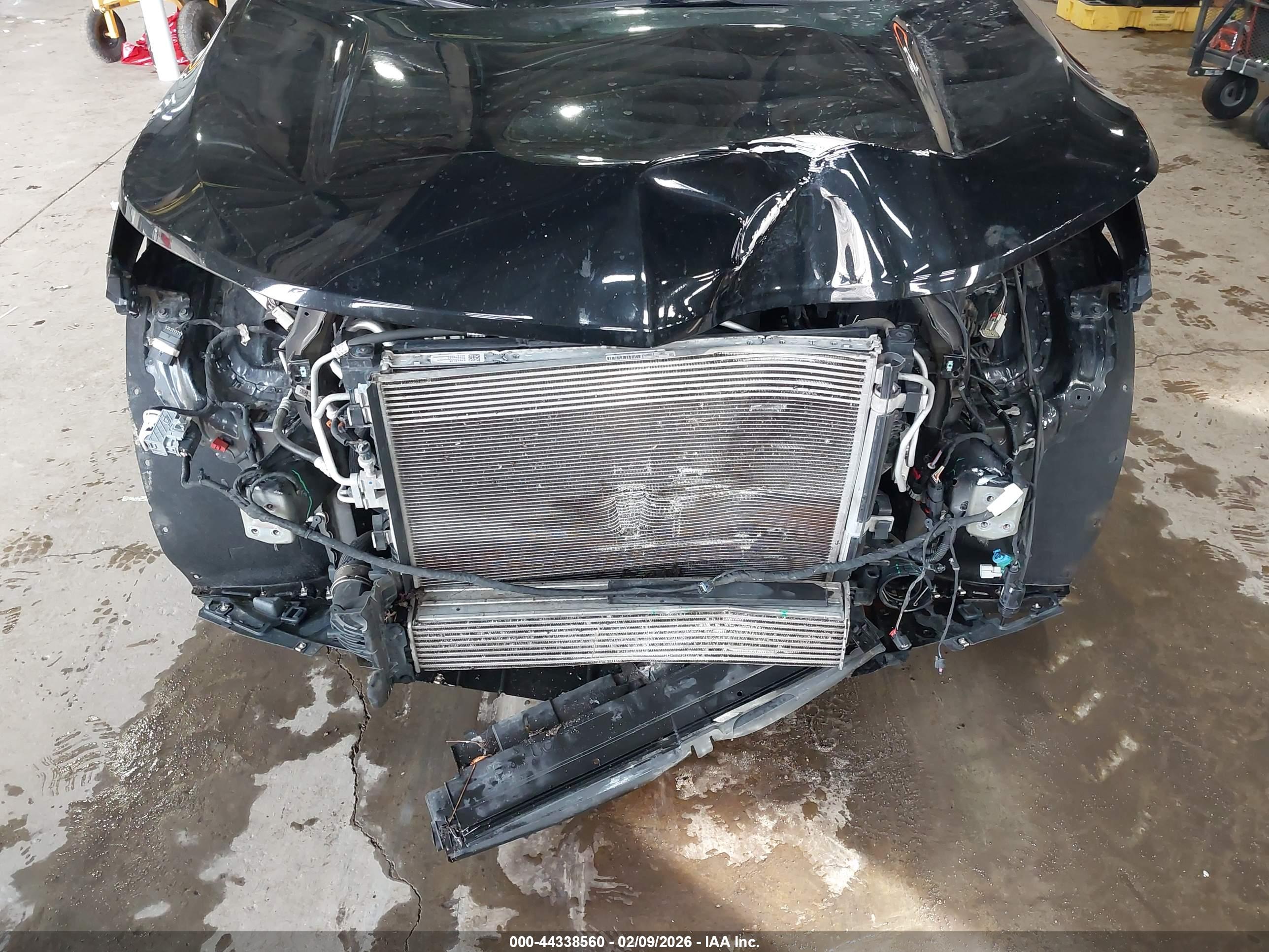 CHEVROLET EQUINOX image 6
