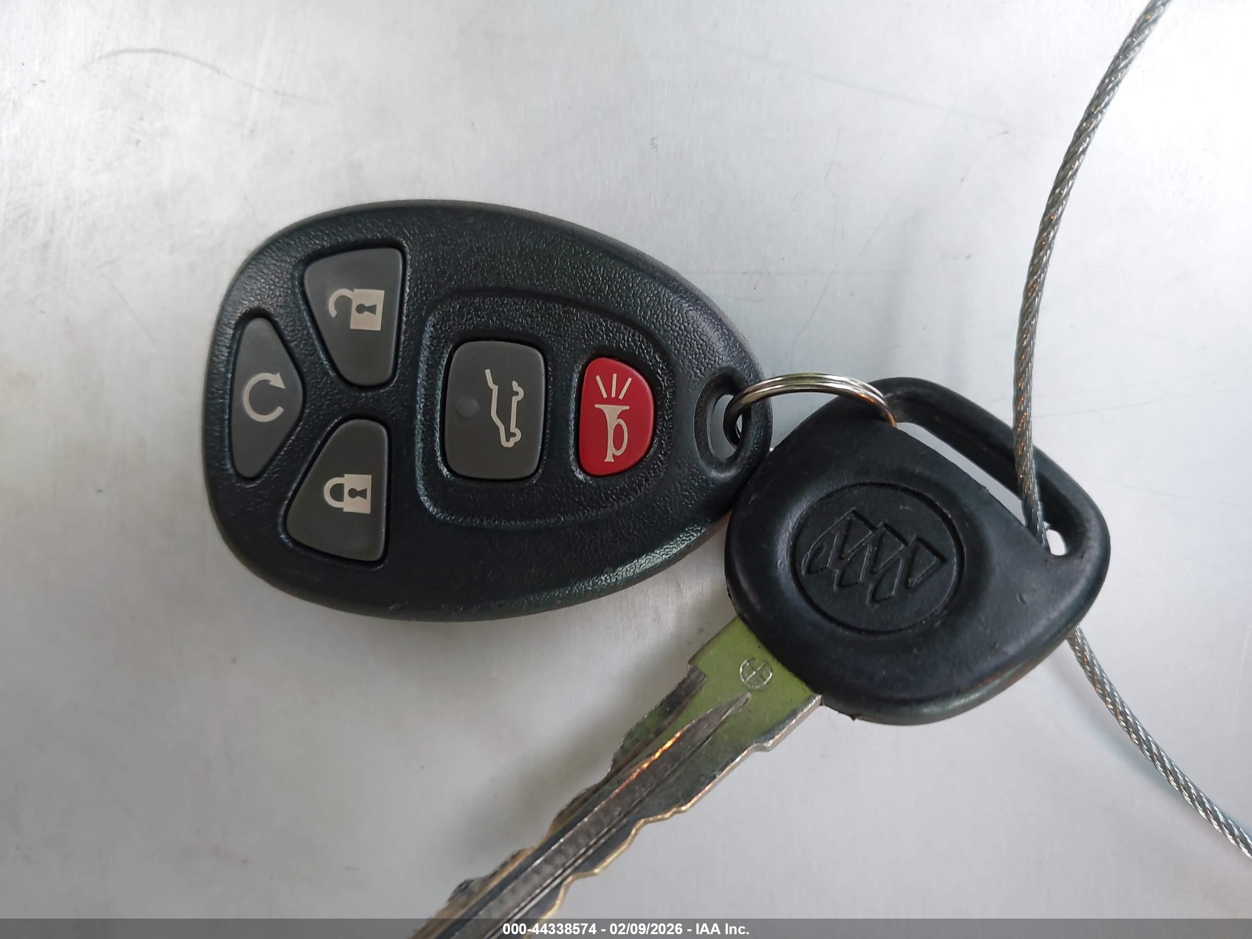 BUICK ENCLAVE image 11