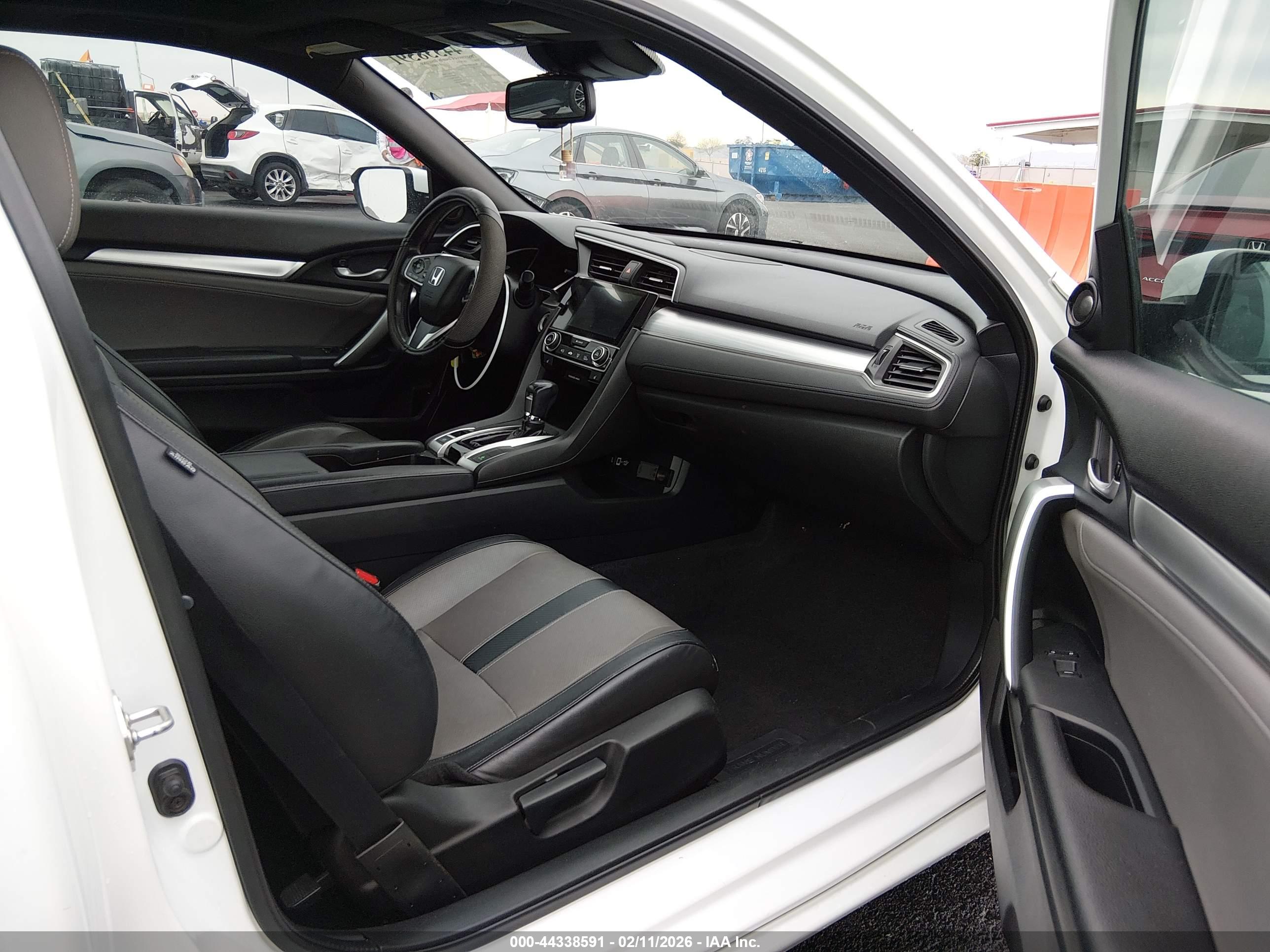 HONDA CIVIC image 5