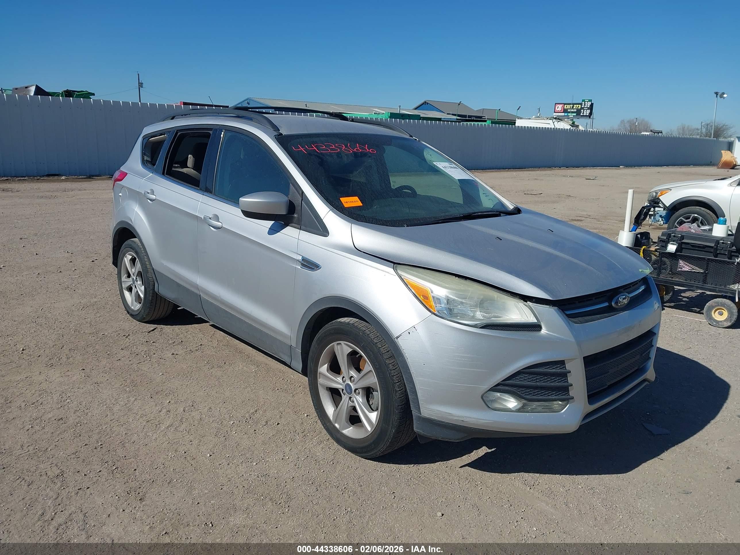 FORD ESCAPE image 6