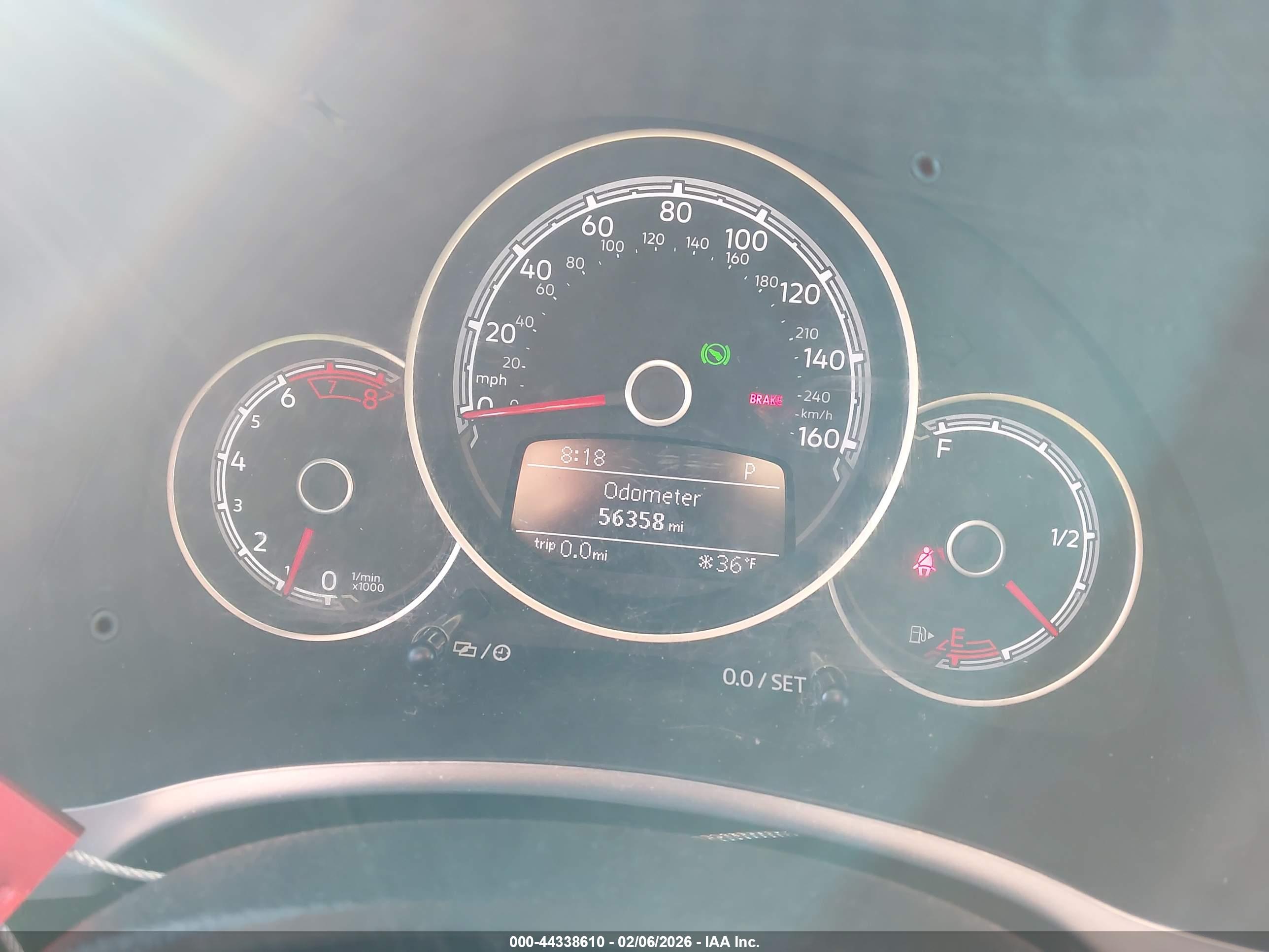 VOLKSWAGEN BEETLE image 7