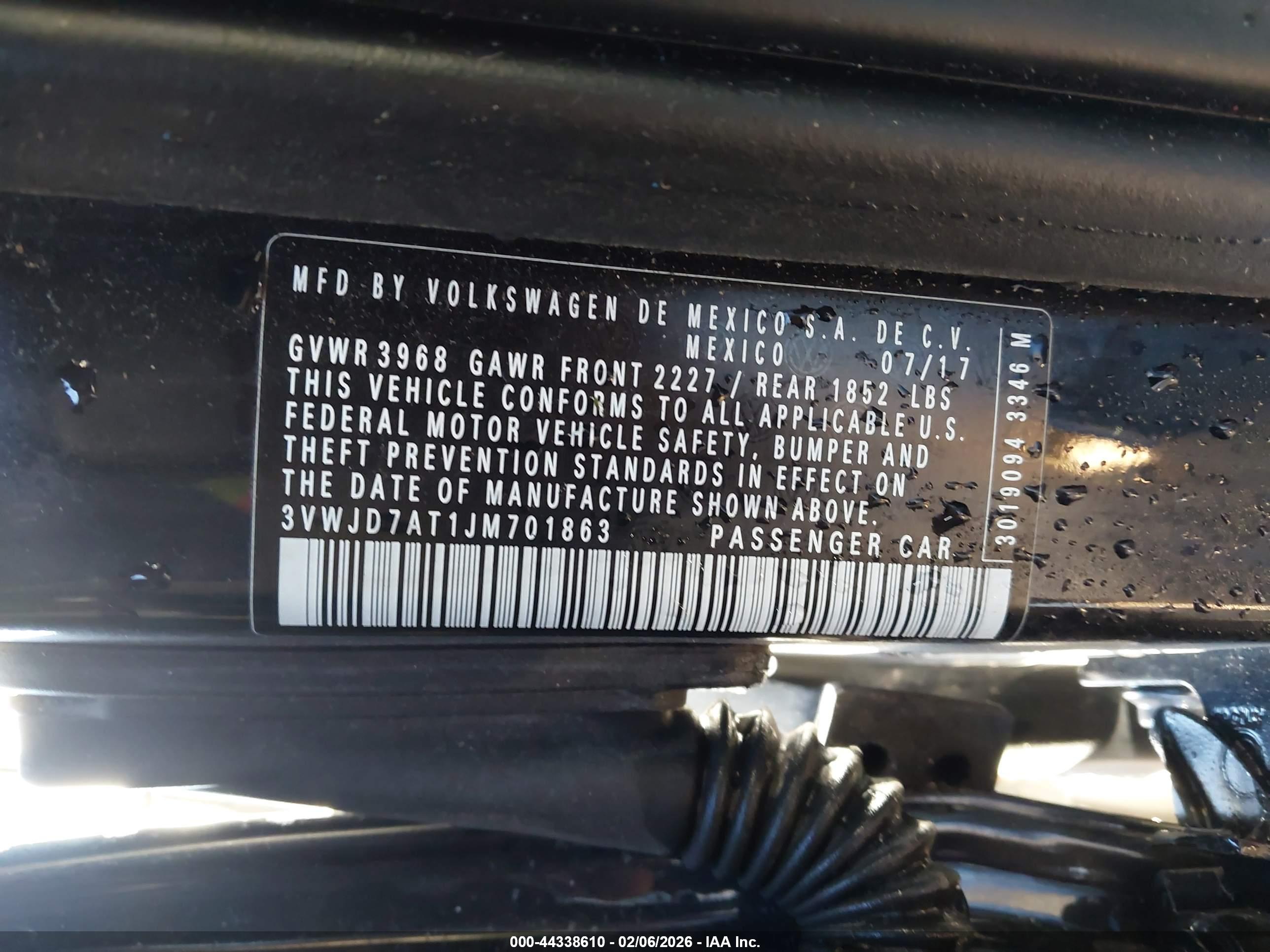 VOLKSWAGEN BEETLE image 9
