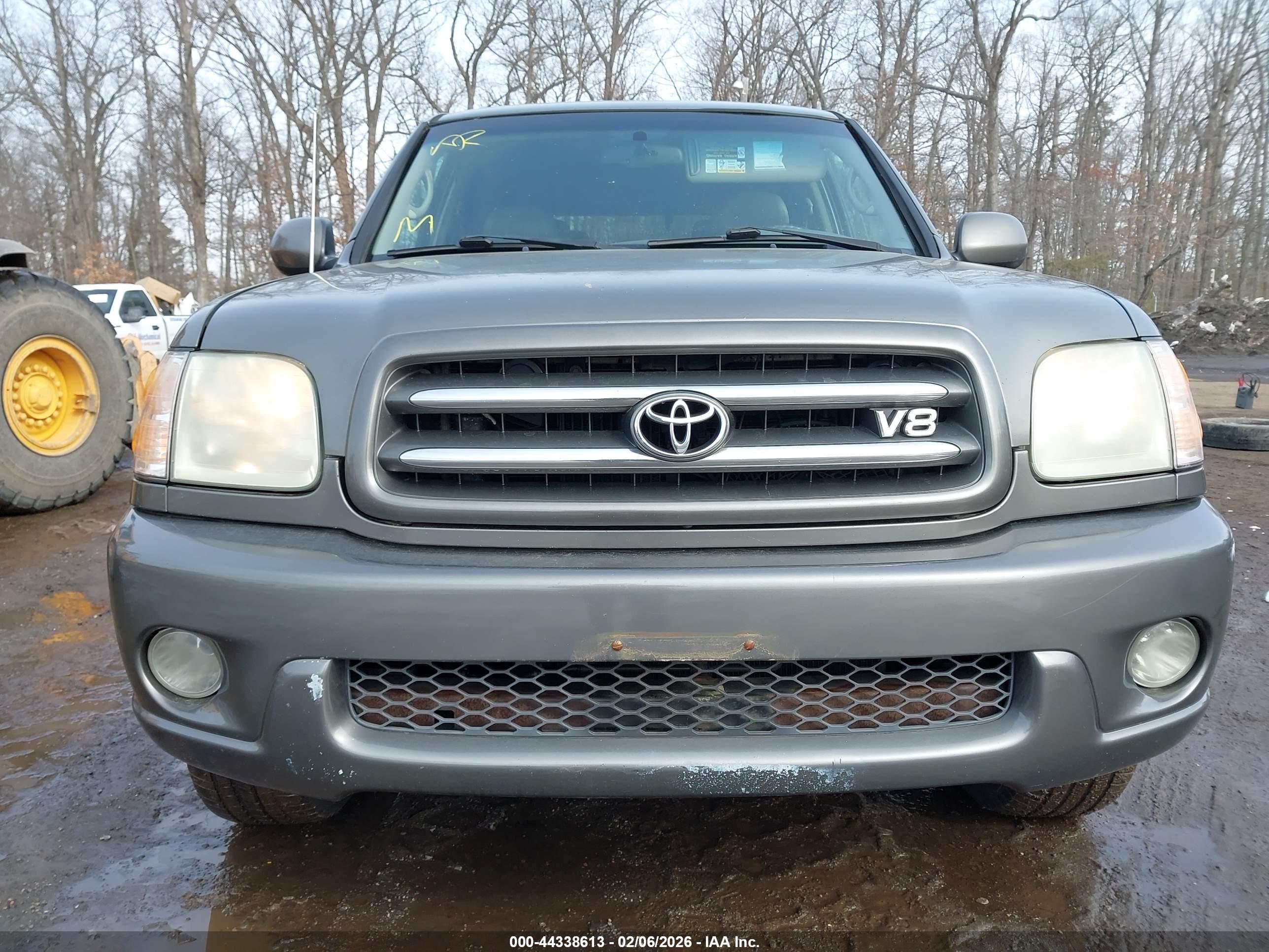 TOYOTA SEQUOIA image 6