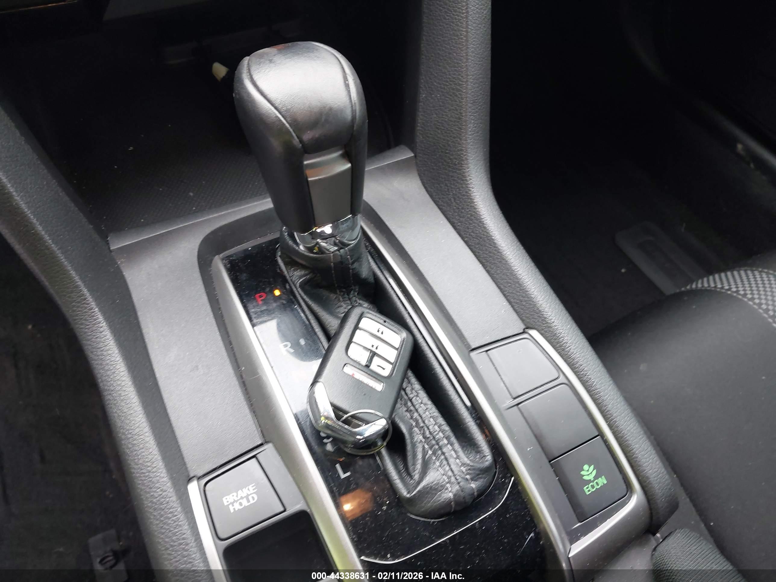 HONDA CIVIC image 11