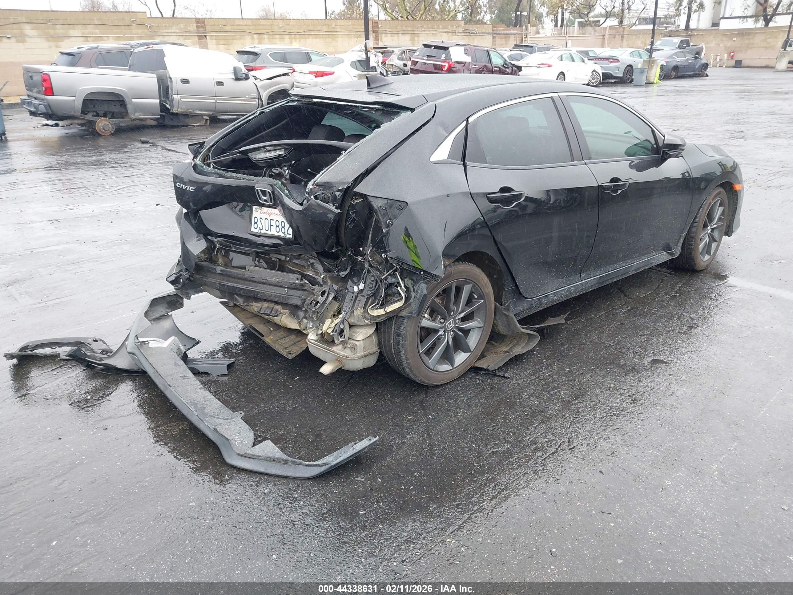 HONDA CIVIC image 4