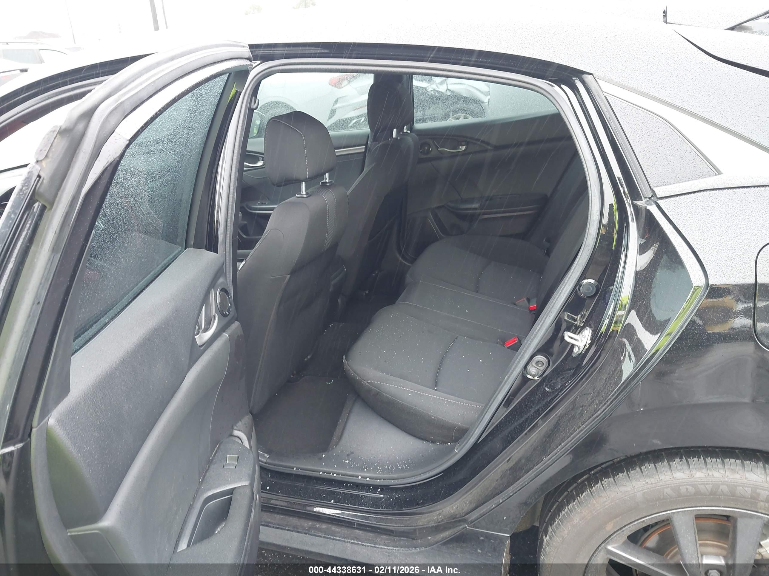 HONDA CIVIC image 8