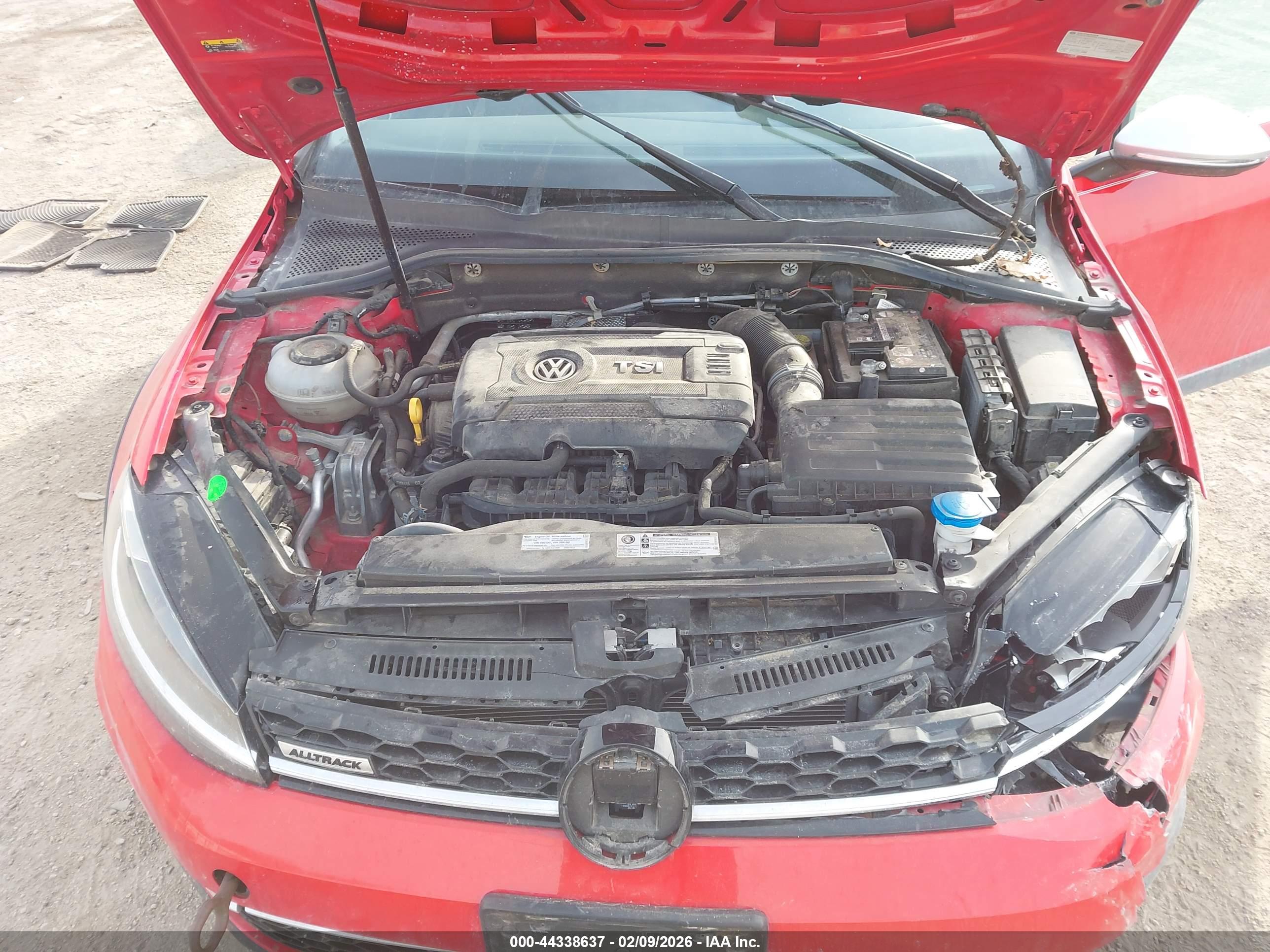 VOLKSWAGEN GOLF image 10