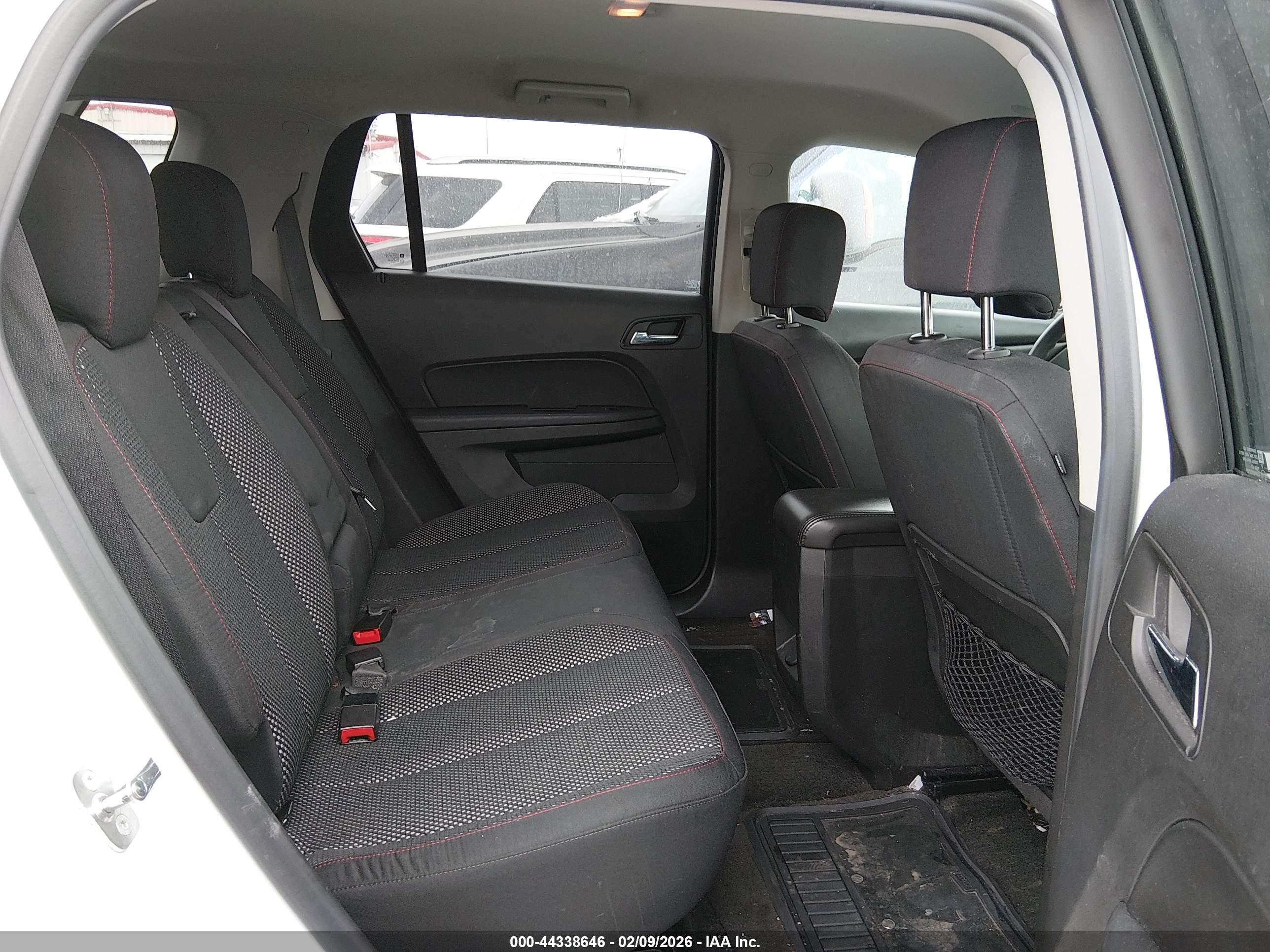 GMC TERRAIN image 8