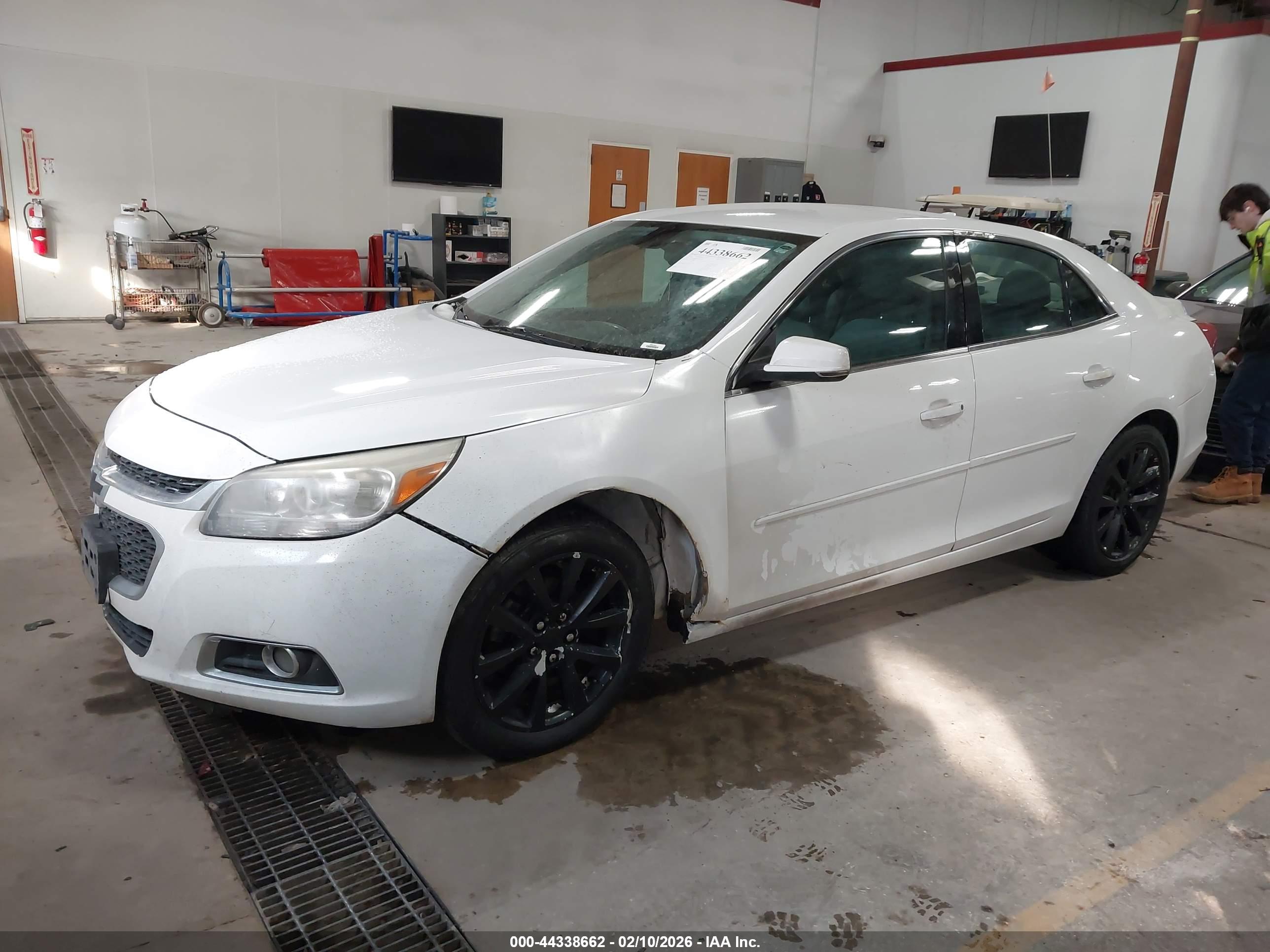 CHEVROLET MALIBU image 2