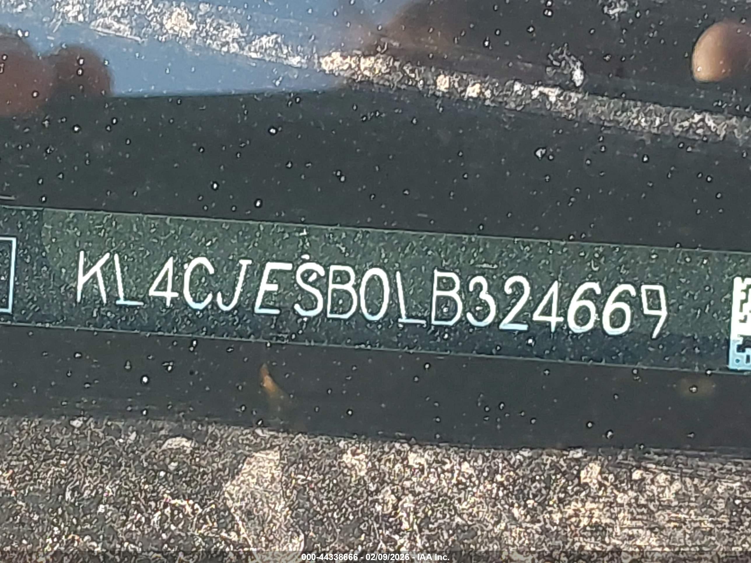 BUICK ENCORE image 9