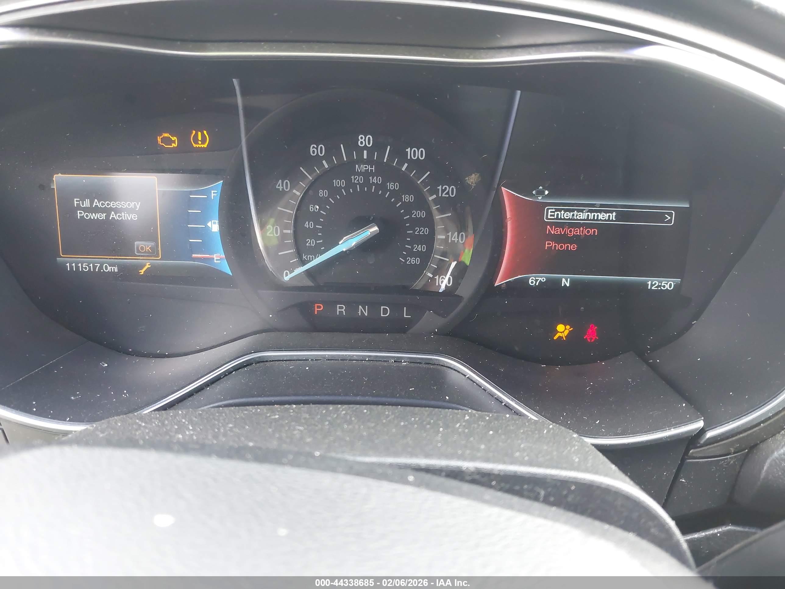 FORD FUSION image 7
