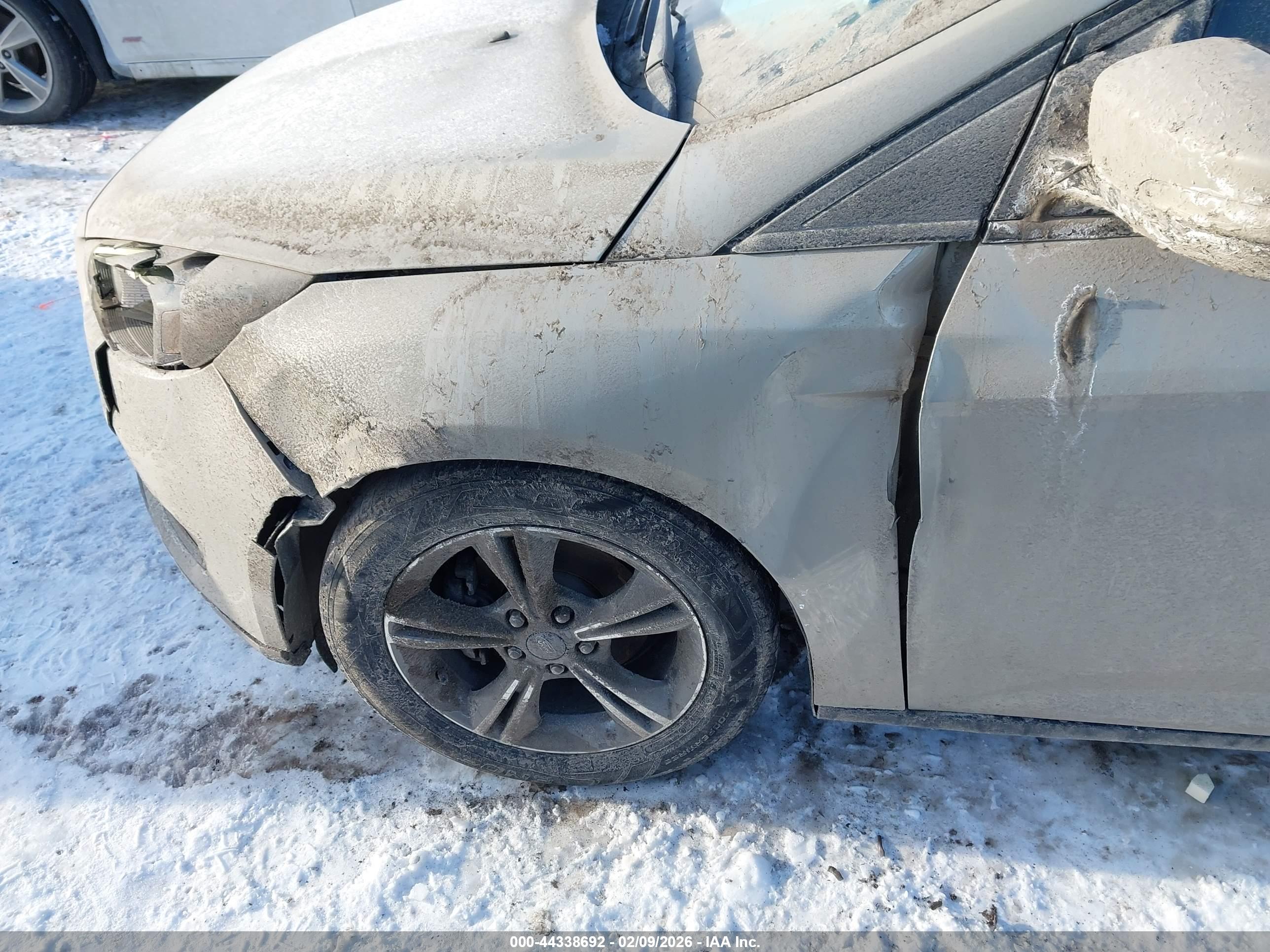 FORD FOCUS image 6