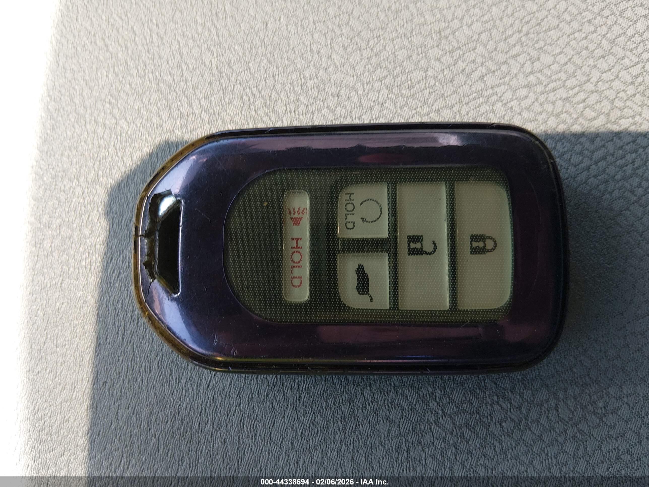HONDA CR-V image 11