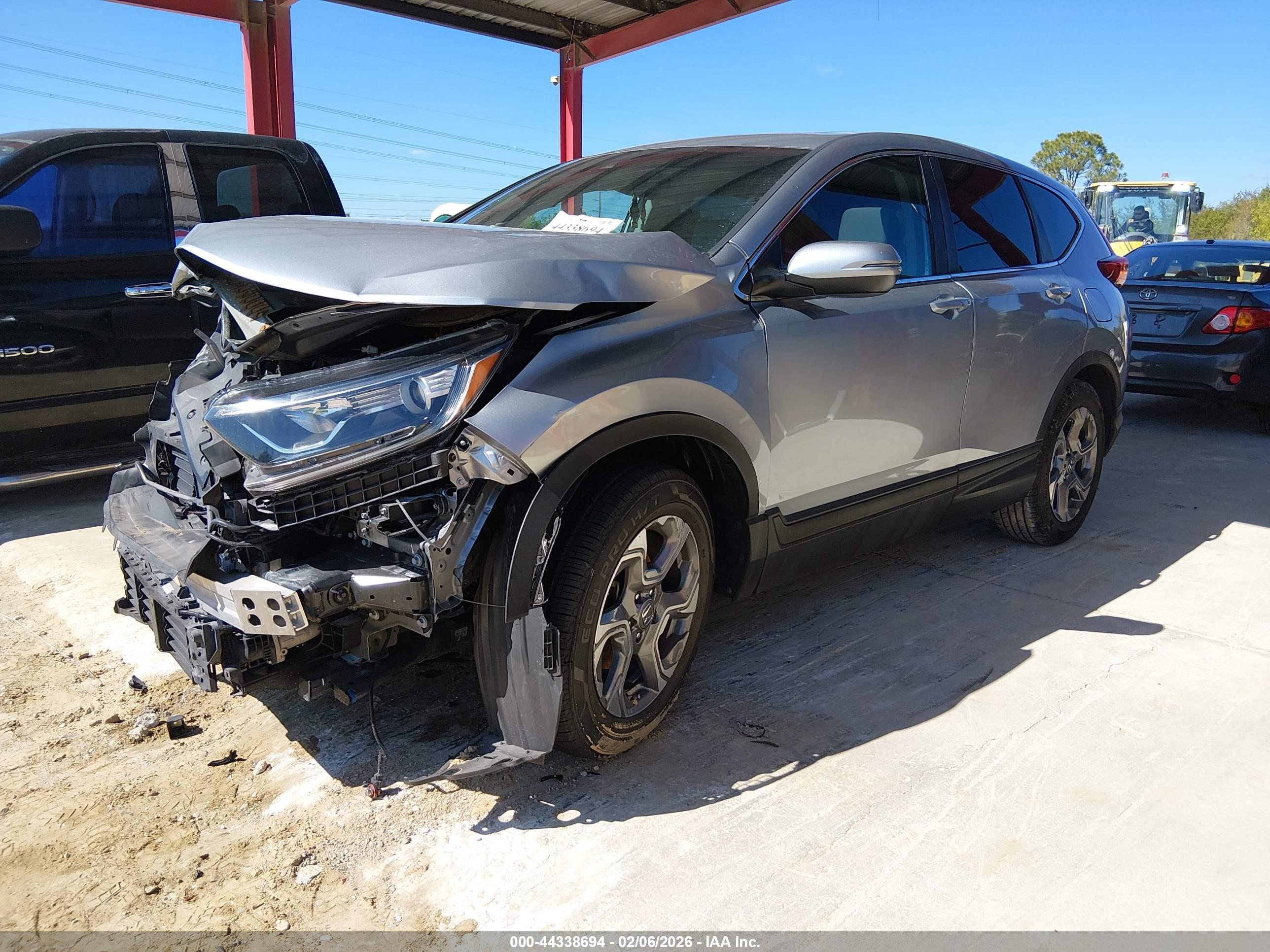HONDA CR-V image 2